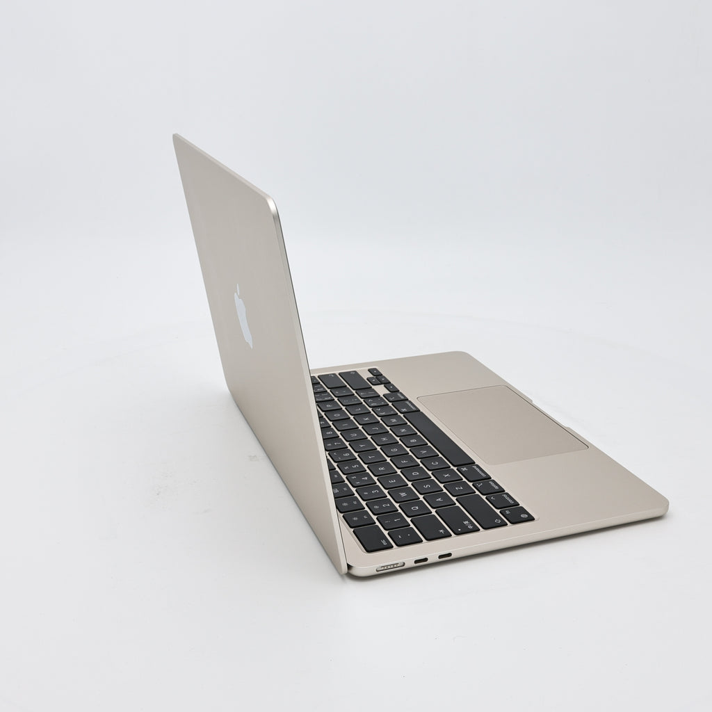 99新 Apple MacBook Air 22年 13寸 M2（8+8核） 8G RAM 256G SSD 星光色