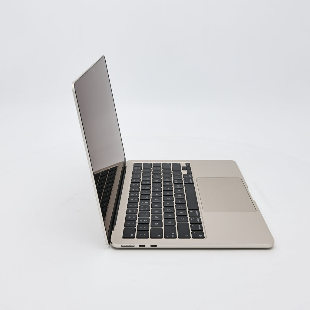 99新 Apple MacBook Air 22年 13寸 M2（8+8核） 8G RAM 256G SSD 星光色