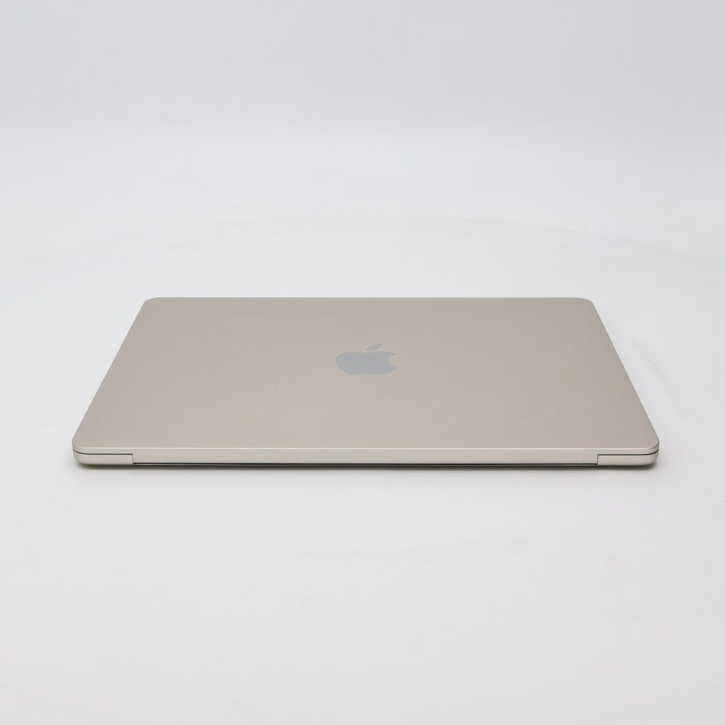 99新 Apple MacBook Air 22年 13寸 M2（8+8核） 8G RAM 256G SSD 星光色