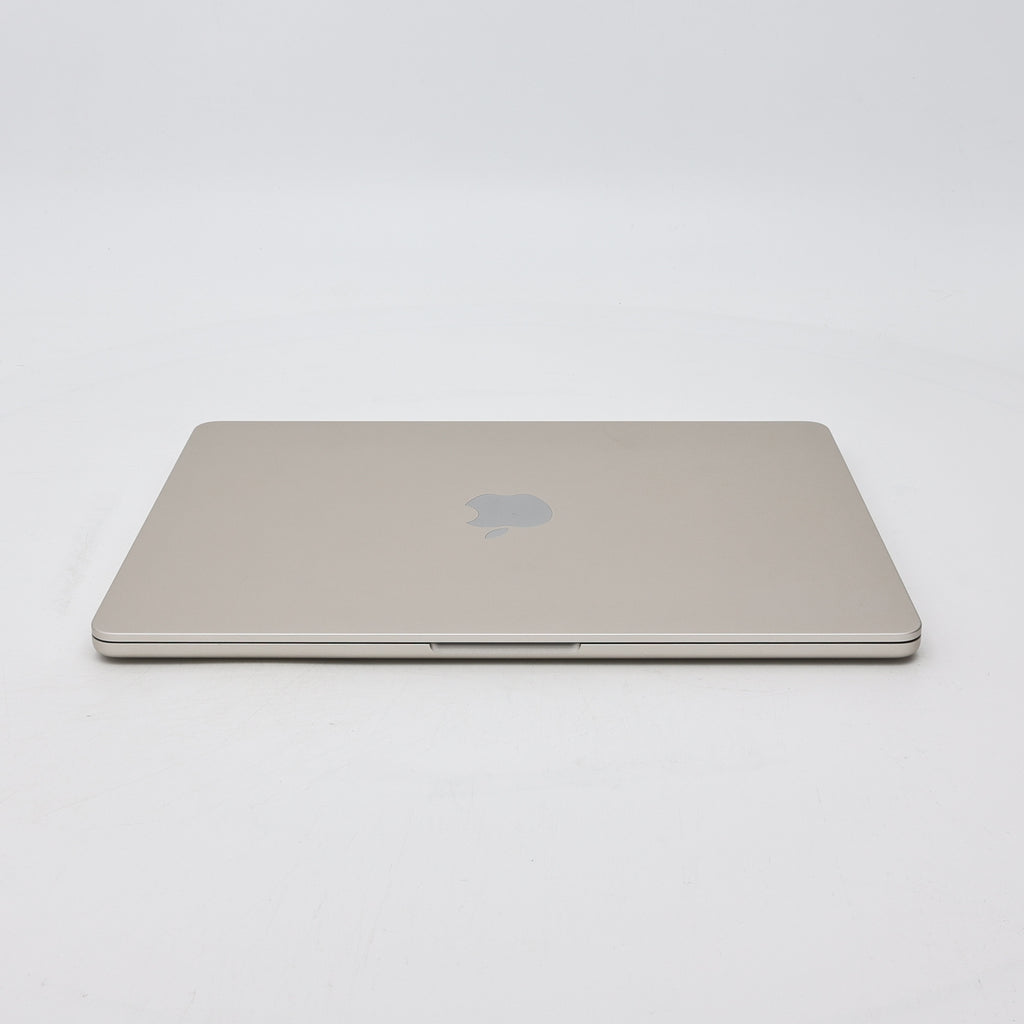 99新 Apple MacBook Air 22年 13寸 M2（8+8核） 8G RAM 256G SSD 星光色