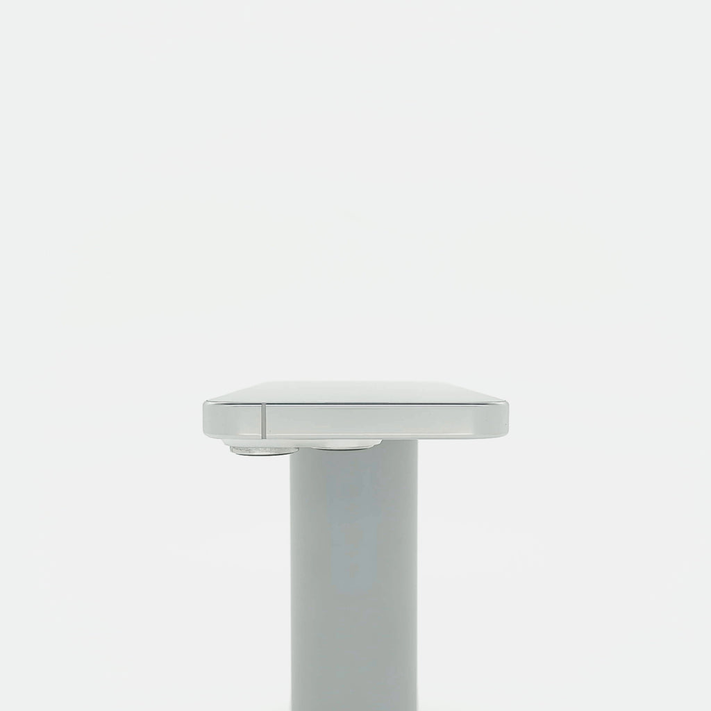 95新 Apple iPhone 16 Pro 128G 白色鈦金屬 中國大陸版