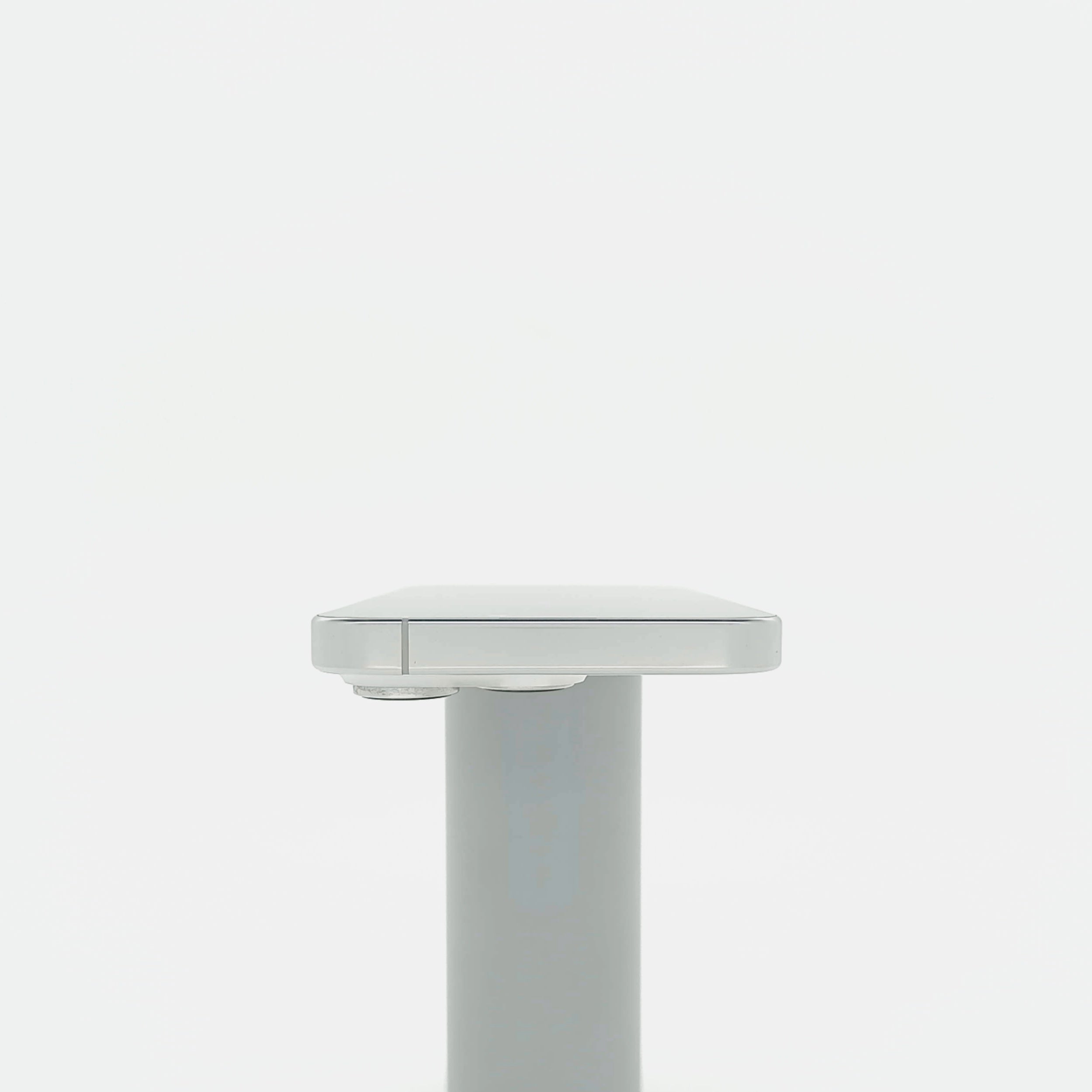 95新 Apple iPhone 16 Pro 128G 白色鈦金屬 中國大陸版