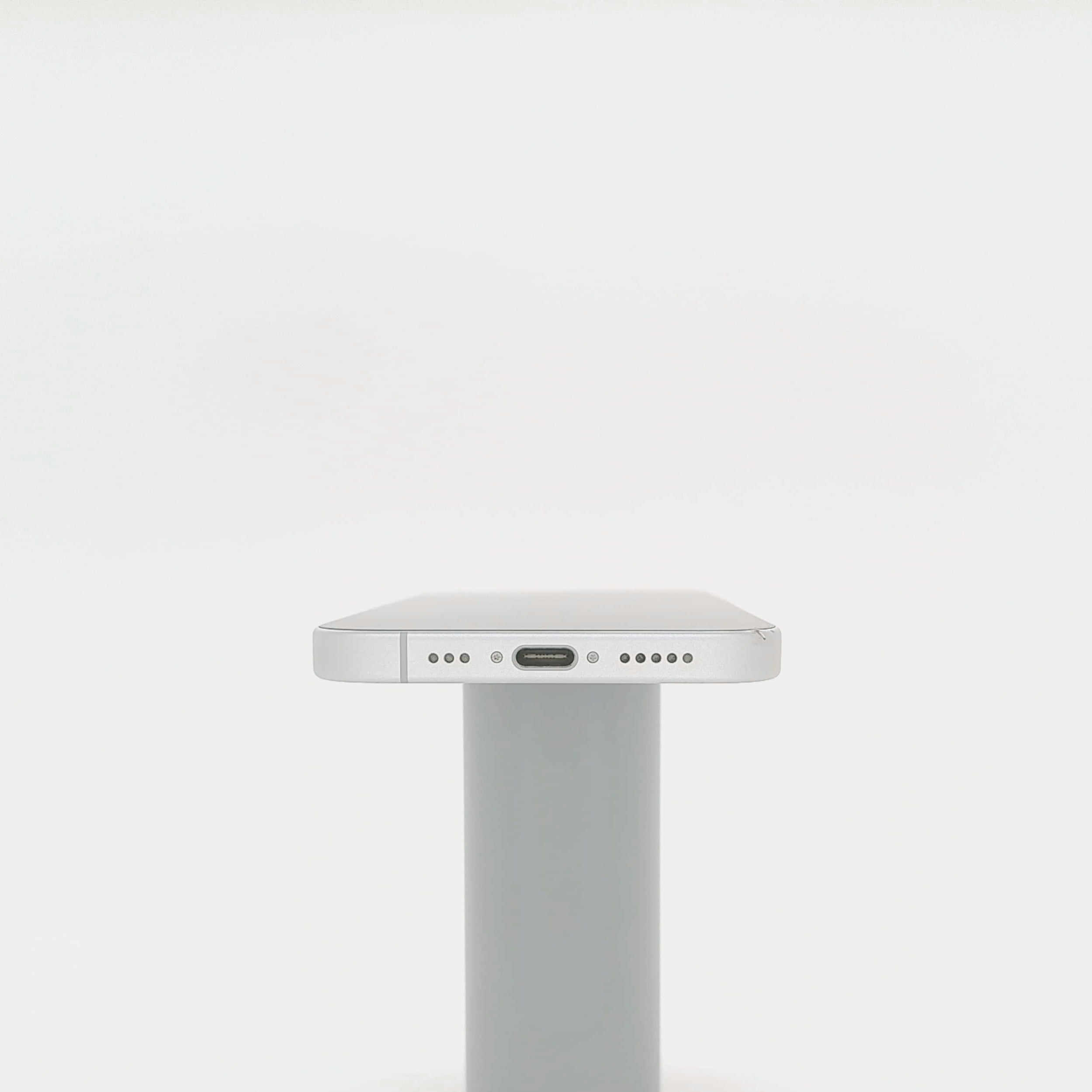 95新 Apple iPhone 16 128G 白色 中國大陸版