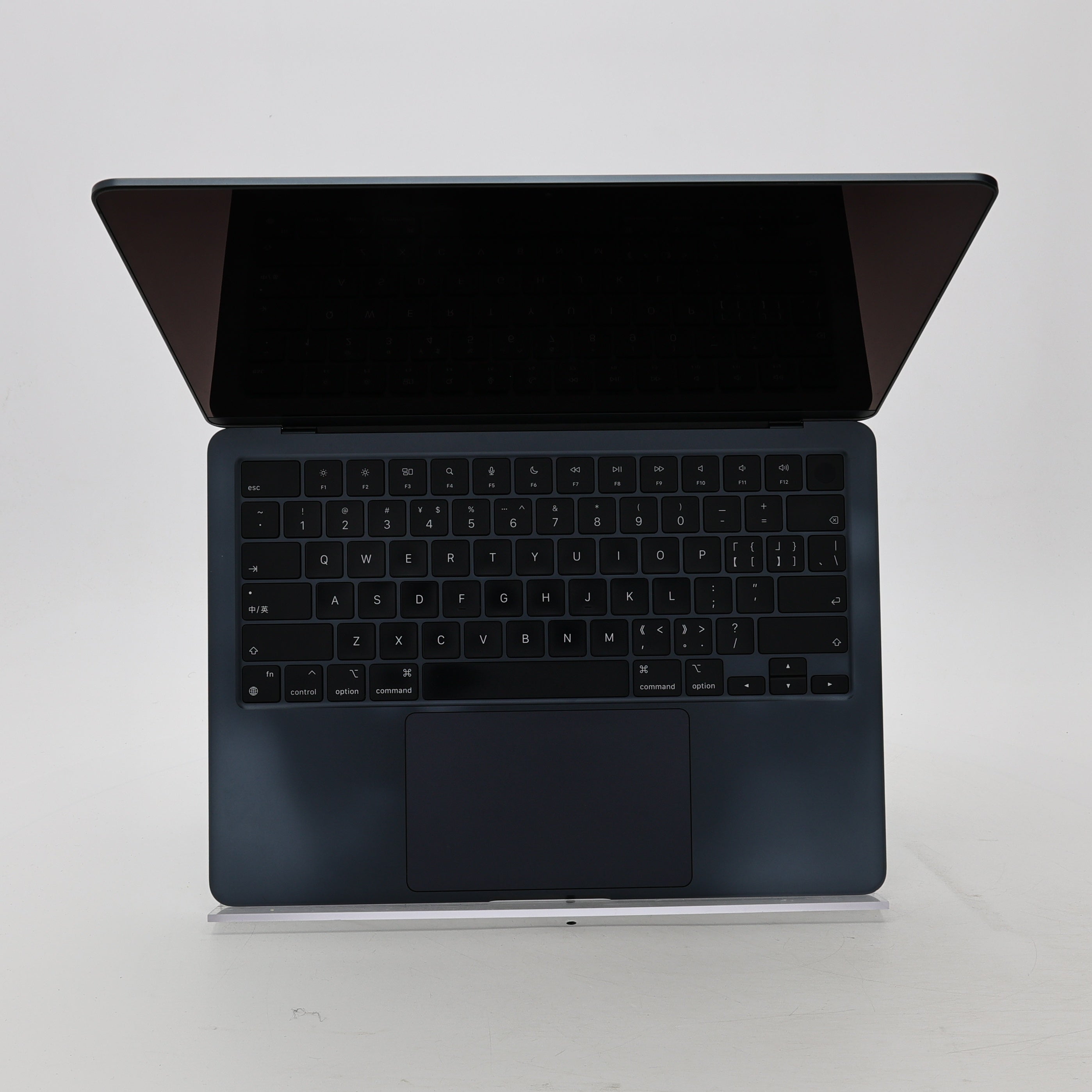 95新 Apple MacBook Air 22年 13寸 M2（8+8核） 8G RAM 256G SSD 午夜色
