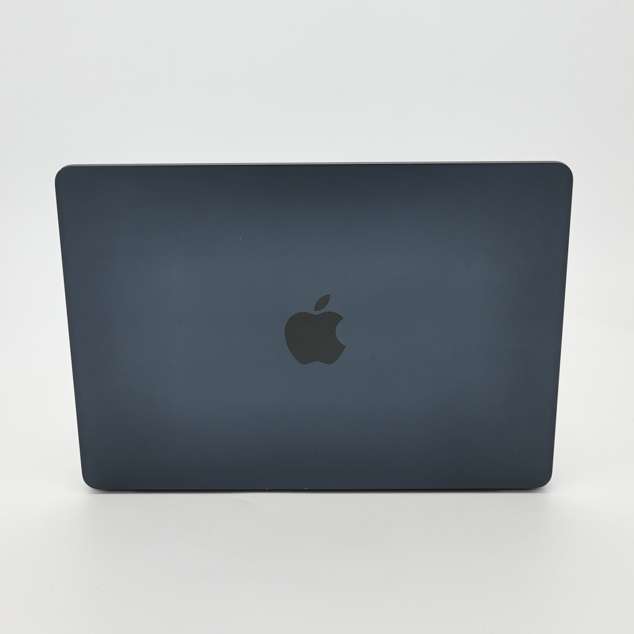 99新 Apple MacBook Air 22年 13寸 M2（8+8核） 8G RAM 256G SSD 午夜色