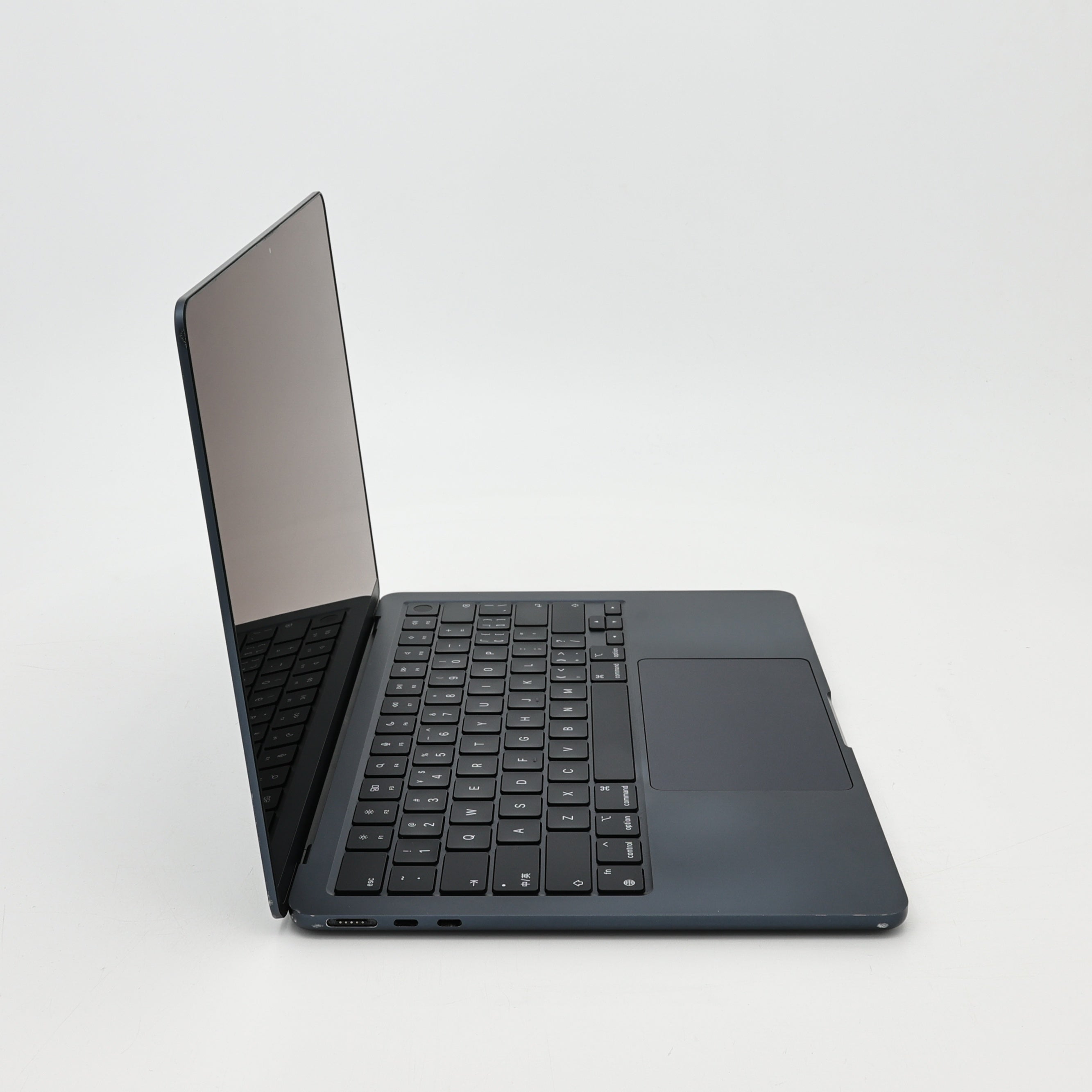 99新 Apple MacBook Air 22年 13寸 M2（8+8核） 8G RAM 256G SSD 午夜色