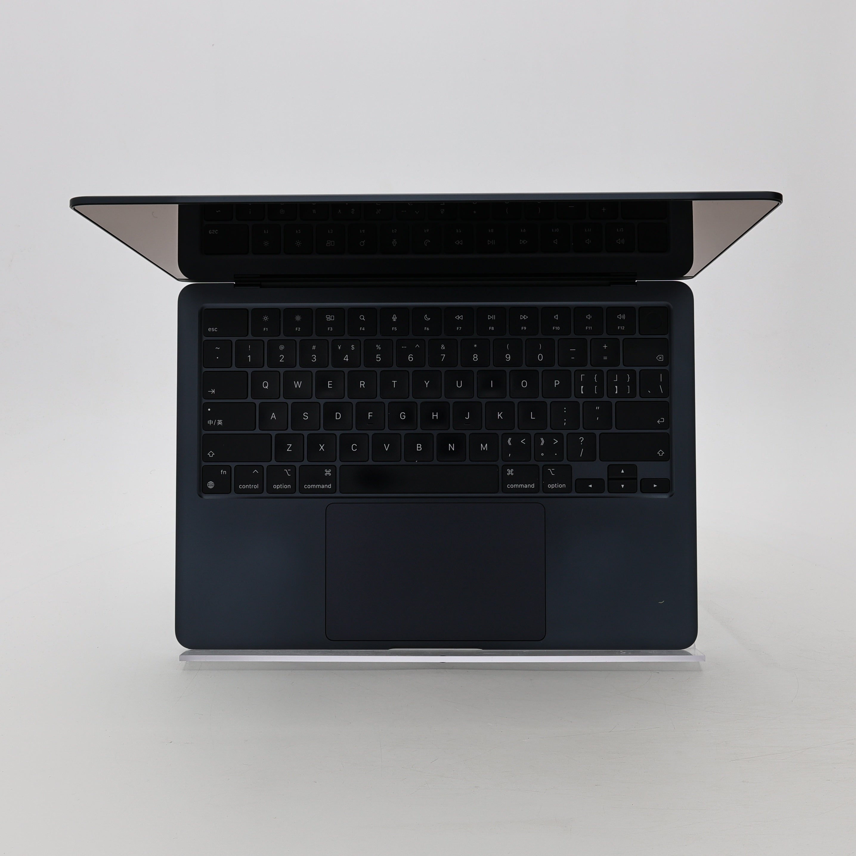 95新 Apple MacBook Air 22年 13寸 M2（8+8核） 8G RAM 256G SSD 午夜色