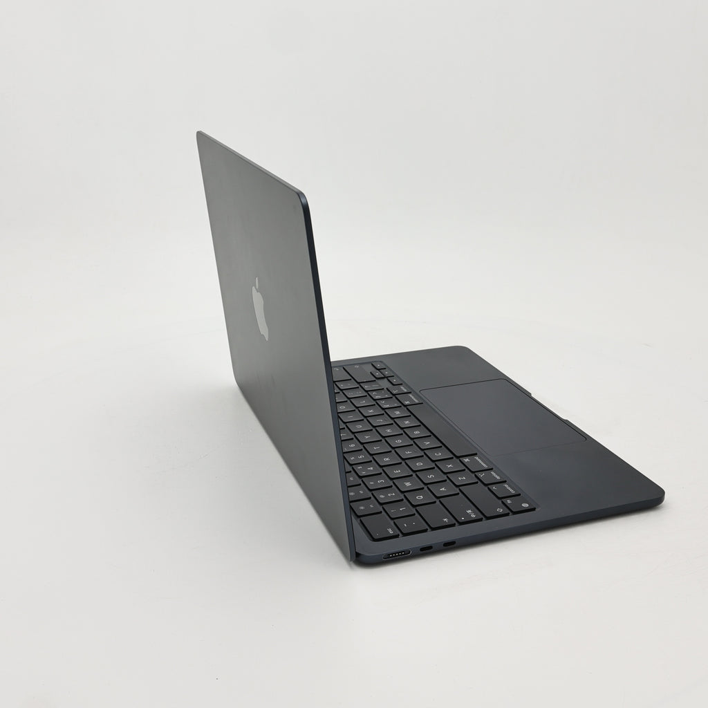 99新 Apple MacBook Air 22年 13寸 M2（8+8核） 8G RAM 256G SSD 午夜色