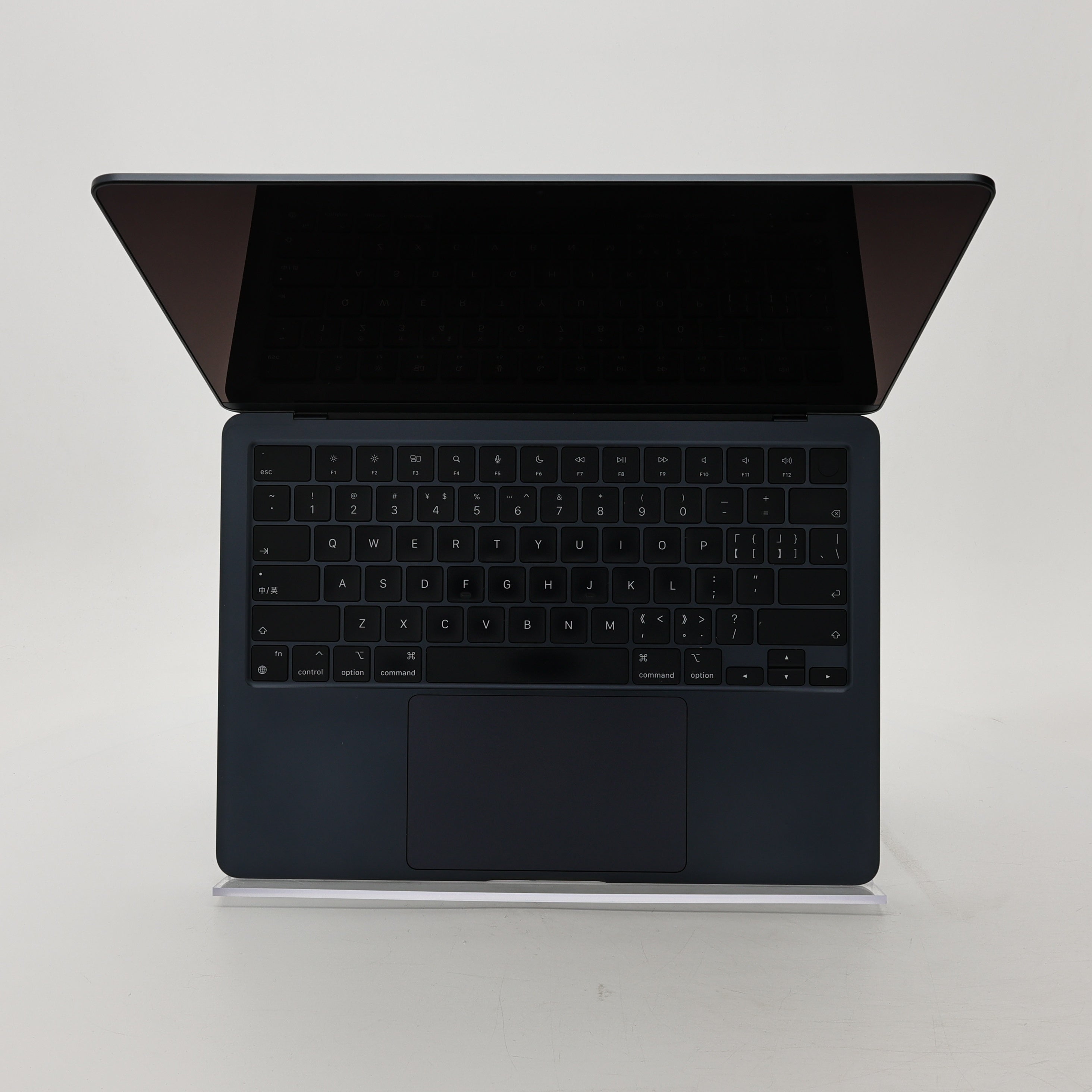 99新 Apple MacBook Air 22年 13寸 M2（8+8核） 8G RAM 256G SSD 午夜色