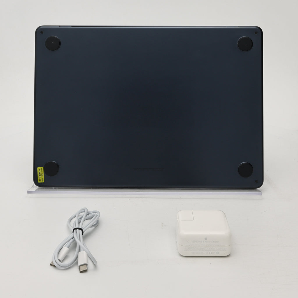 99新 Apple MacBook Air 22年 13寸 M2（8+8核） 8G RAM 256G SSD 午夜色