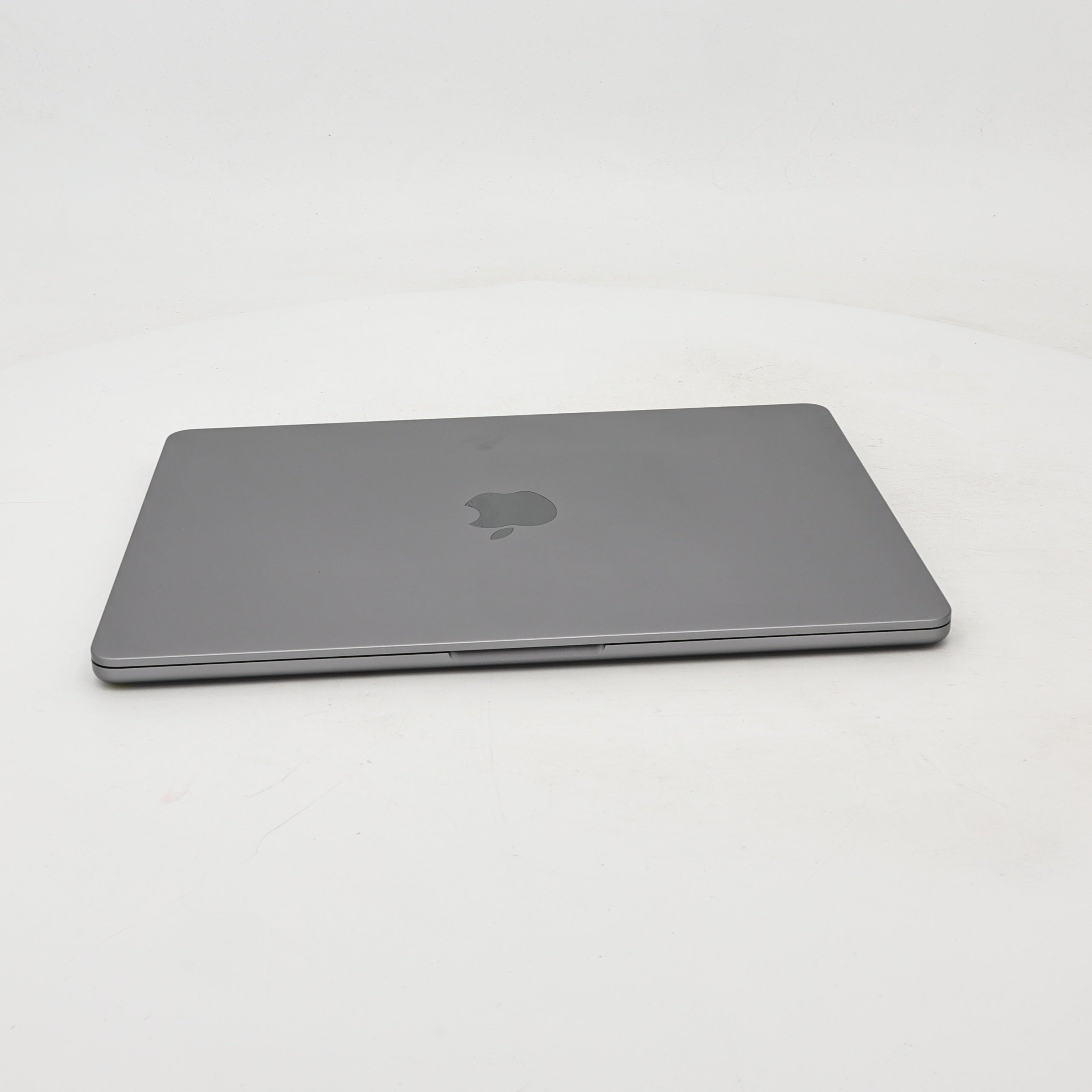 95新 Apple MacBook Air 24年 13寸 M3（8+8核） 8G RAM 256G SSD 深空灰色