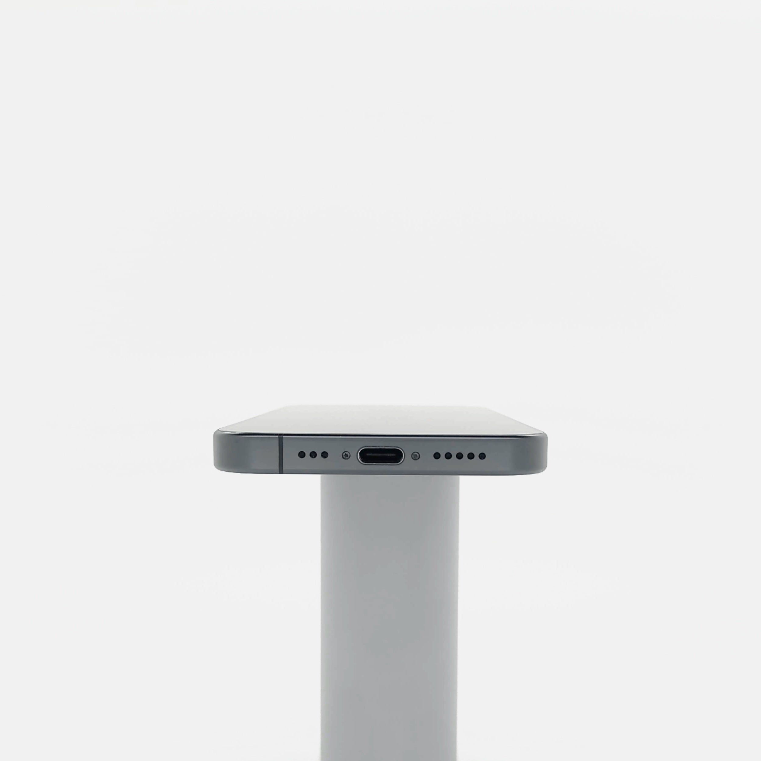 95新 Apple iPhone 15 Pro 128G 黑色鈦金屬 中國大陸版