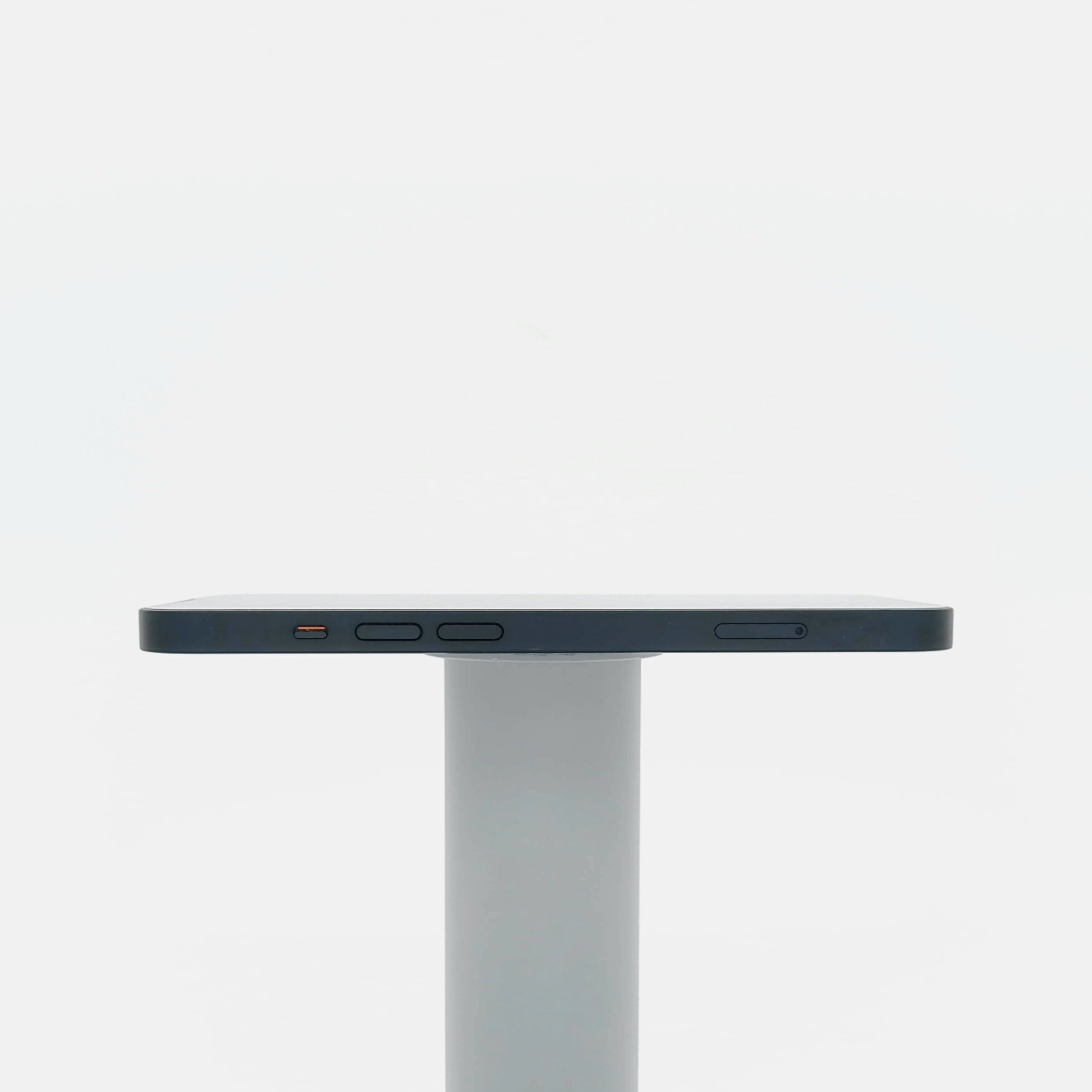 95新 Apple iPhone 13 128G 午夜色 中國大陸版