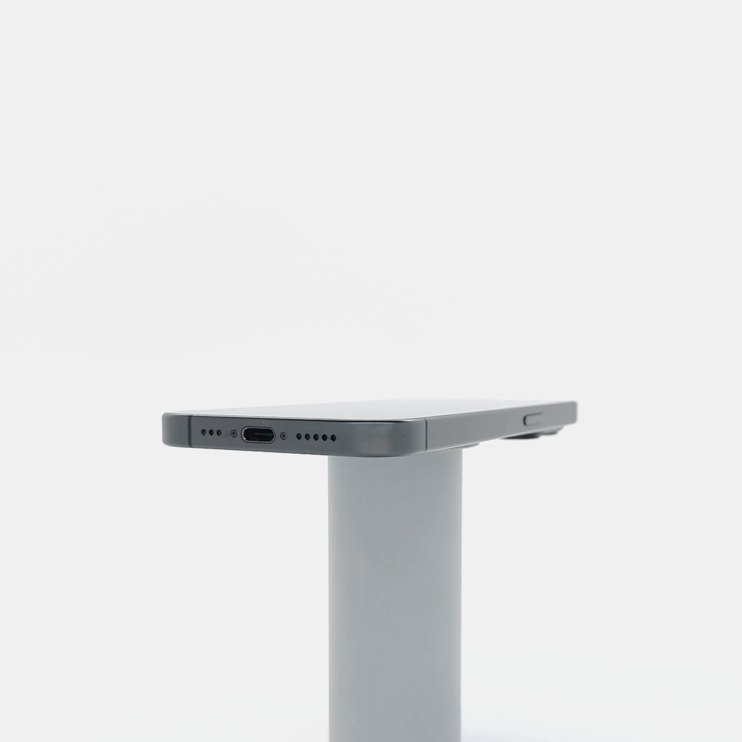 95新 Apple iPhone 15 Pro 256G 黑色鈦金屬 中國大陸版