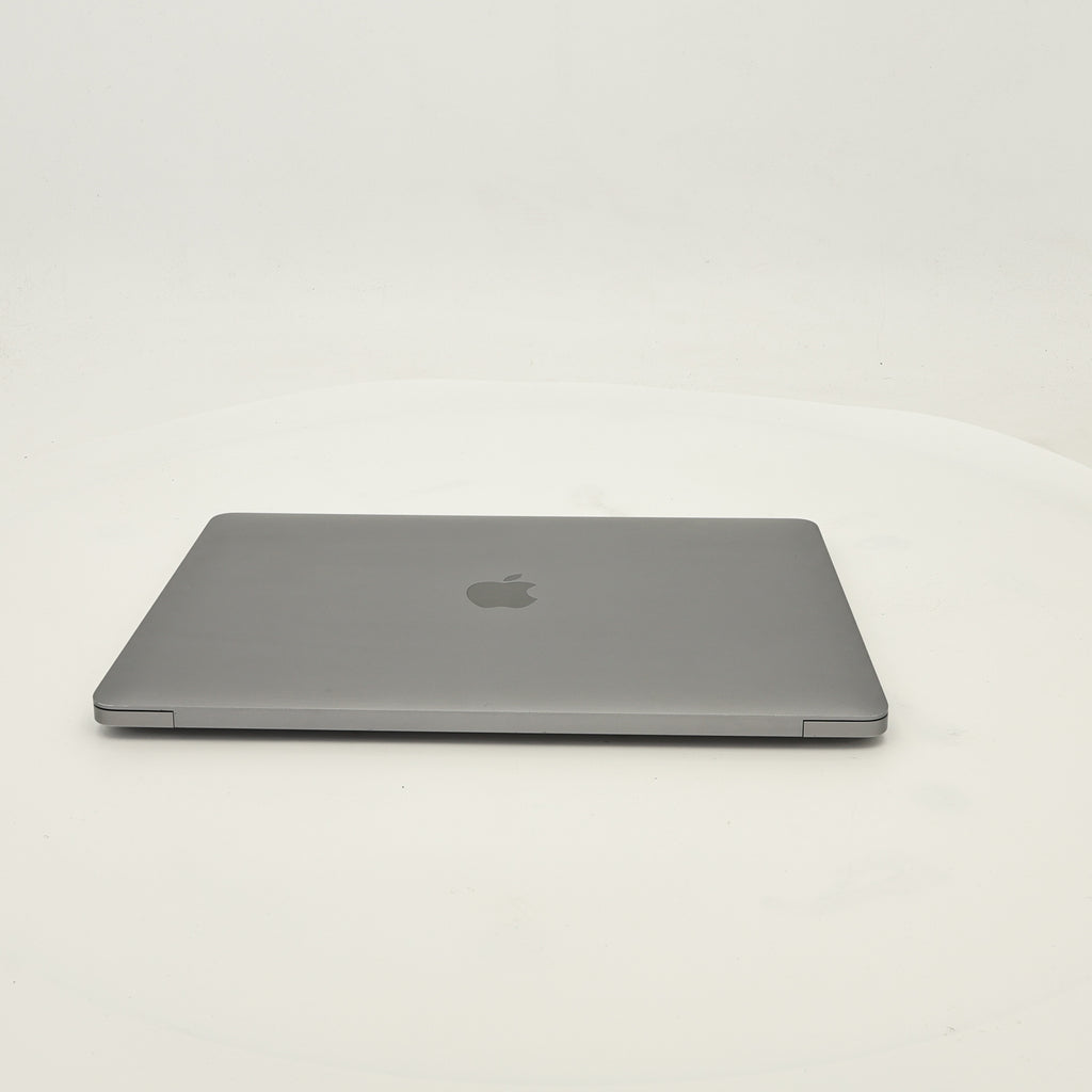 95新 Apple MacBook Air 20年 13寸 i5 1.1G 8G RAM 256G SSD 銀色