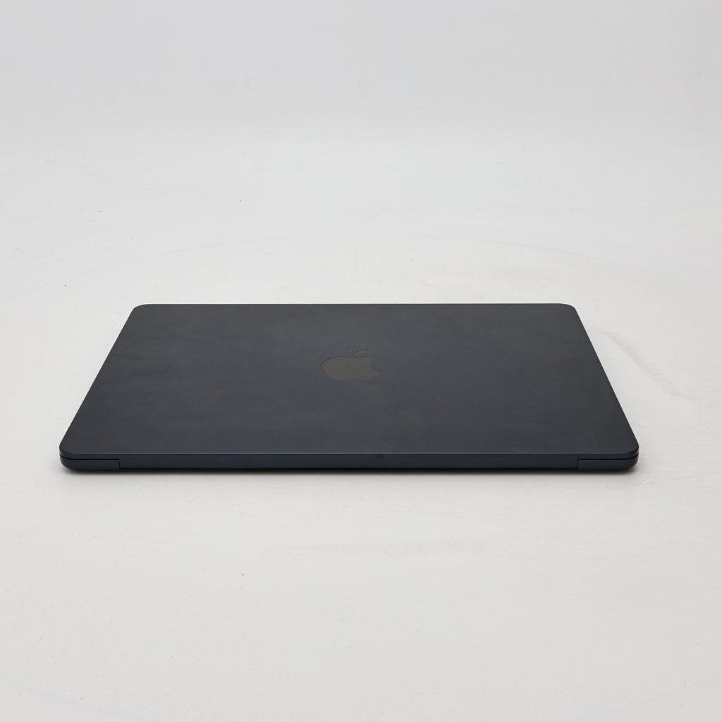 95新 Apple MacBook Air 24年 13寸 M3（8+8核） 8G RAM 256G SSD 午夜色