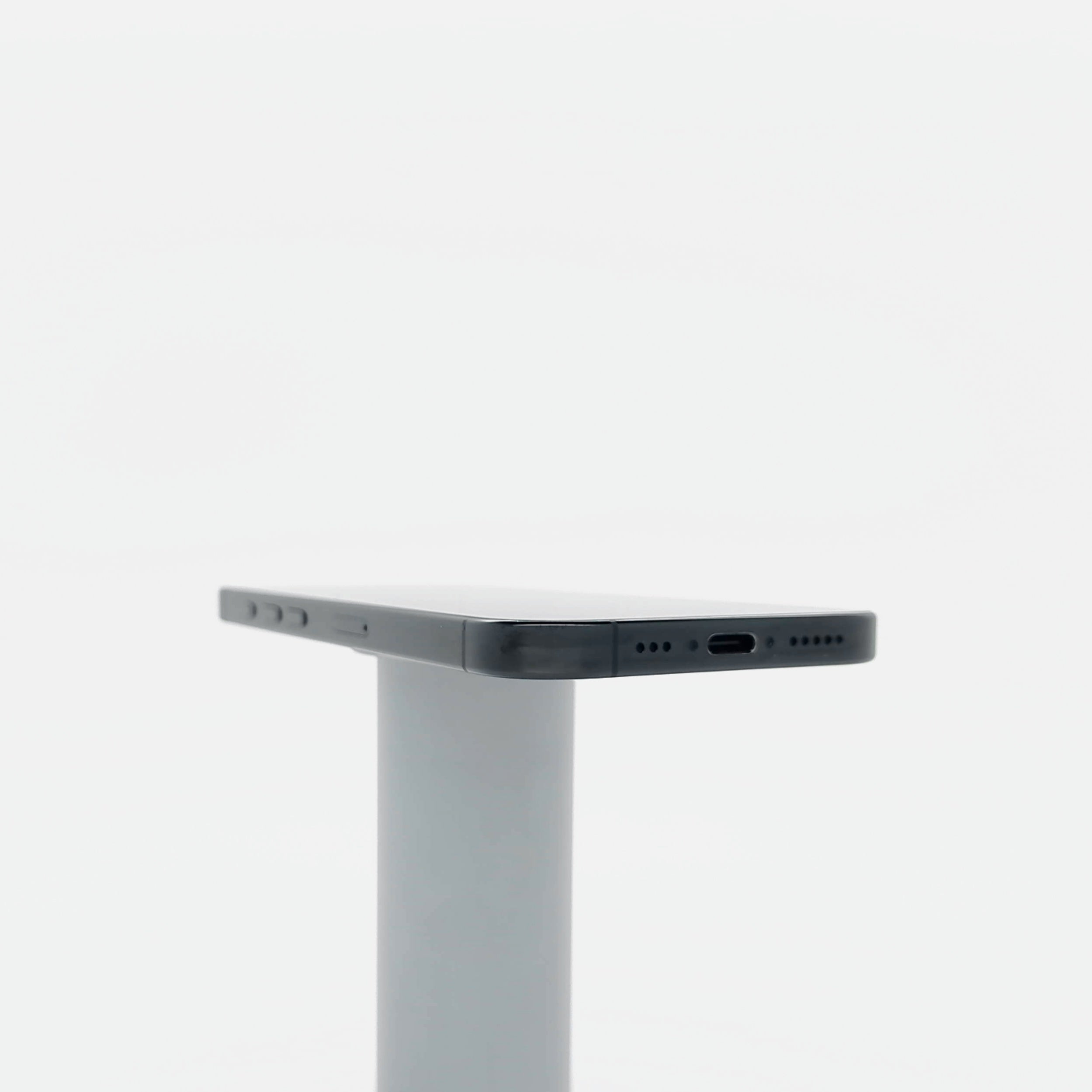 95新 Apple iPhone 16 Pro 128G 黑色鈦金屬 中國大陸版