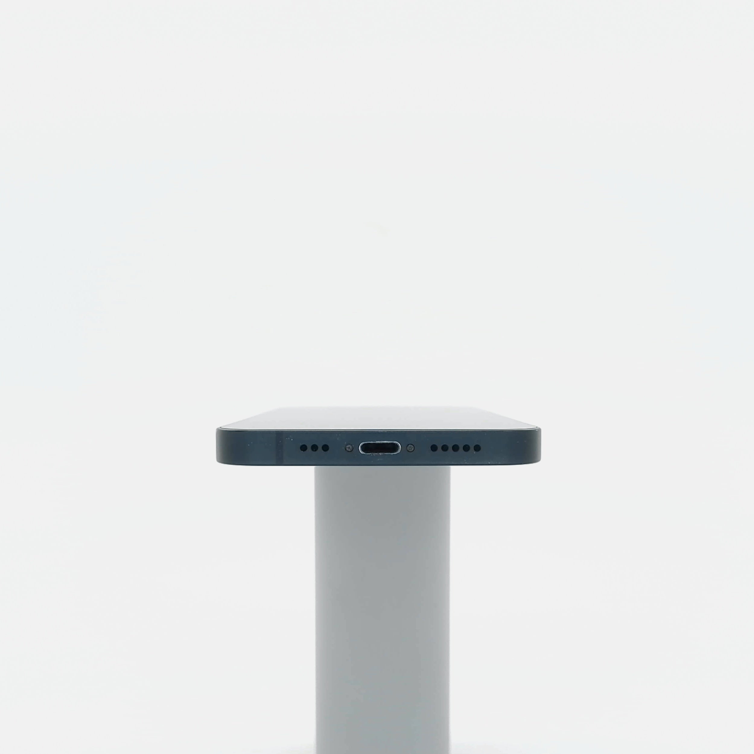 95新 Apple iPhone 13 256G 午夜色 中國大陸版