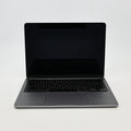 99新 Apple MacBook Air 22年 13寸 M2（8+8核） 8G RAM 256G SSD 深空灰色