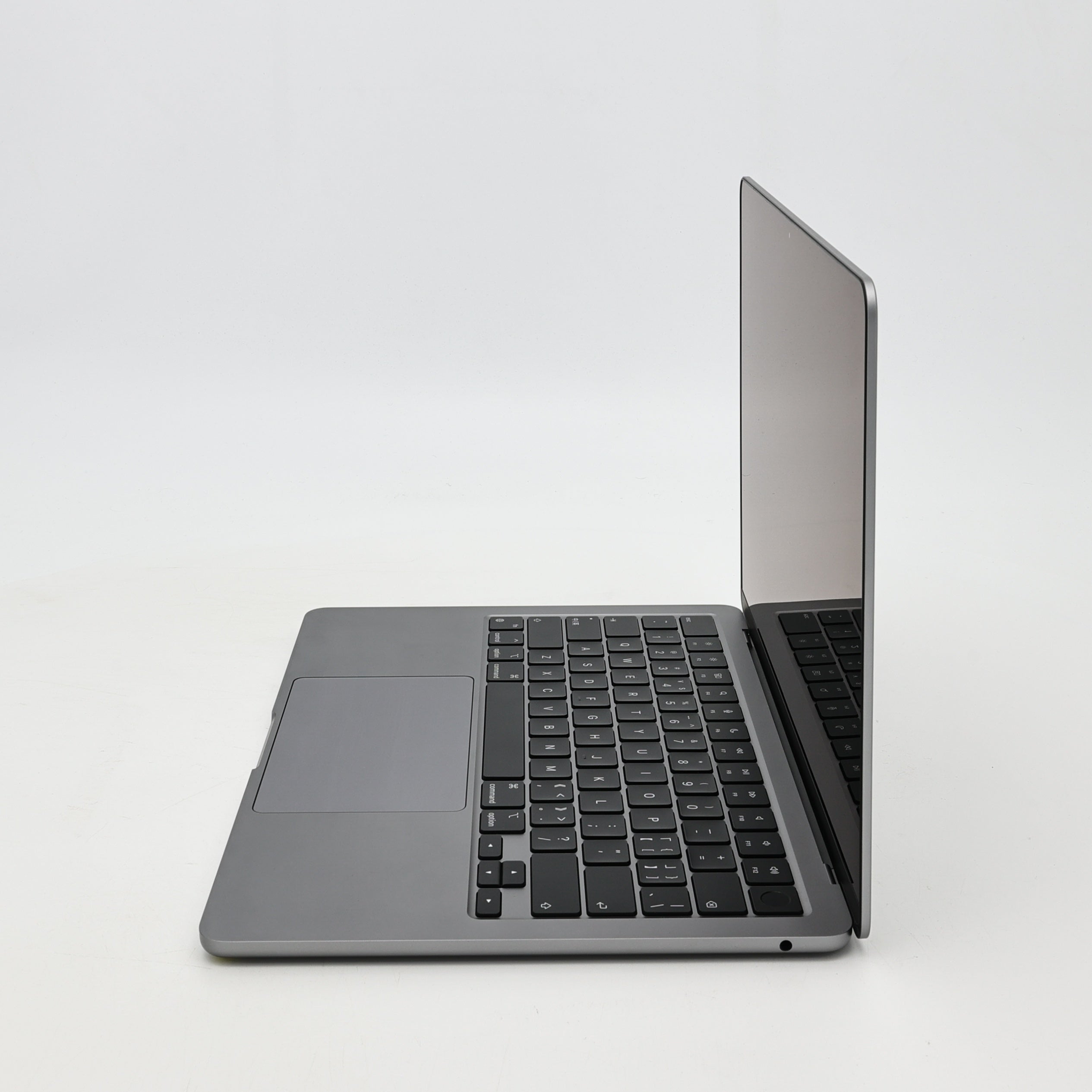 99新 Apple MacBook Air 22年 13寸 M2（8+8核） 8G RAM 256G SSD 深空灰色