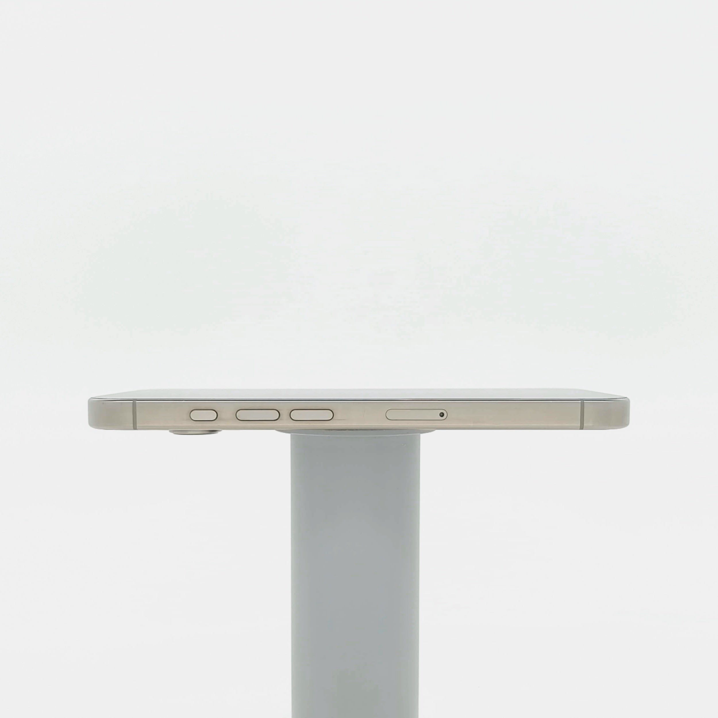 95新 Apple iPhone 16 Pro 128G 原色鈦金屬 中國大陸版