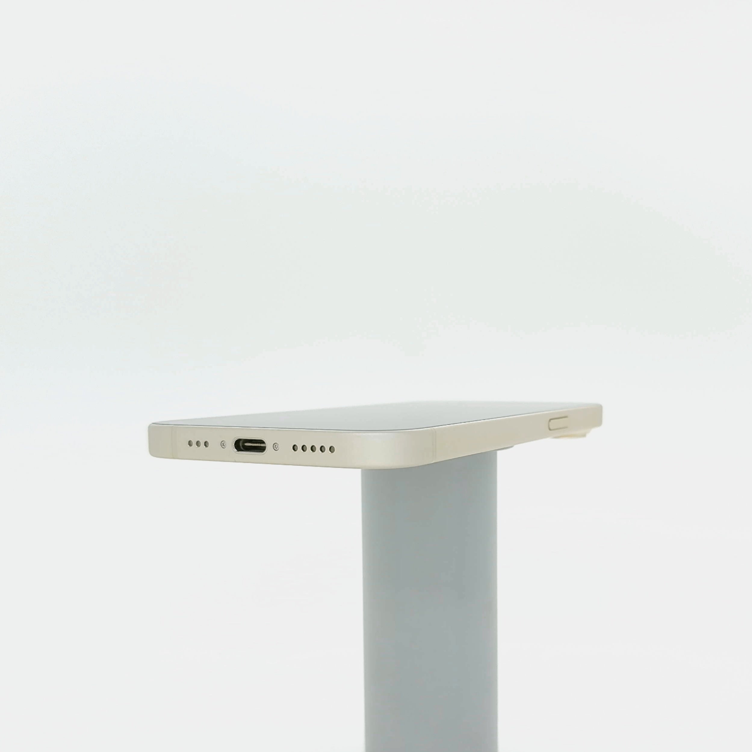95新 Apple iPhone 15 128G 黃色 中國大陸版