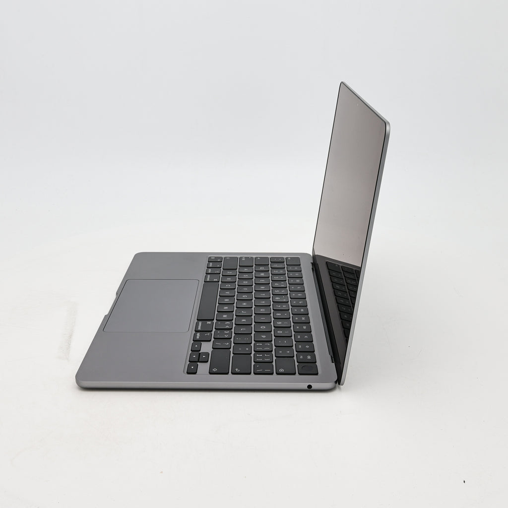 95新 Apple MacBook Air 22年 13寸 M2（8+8核） 16G RAM 256G SSD 深空灰色