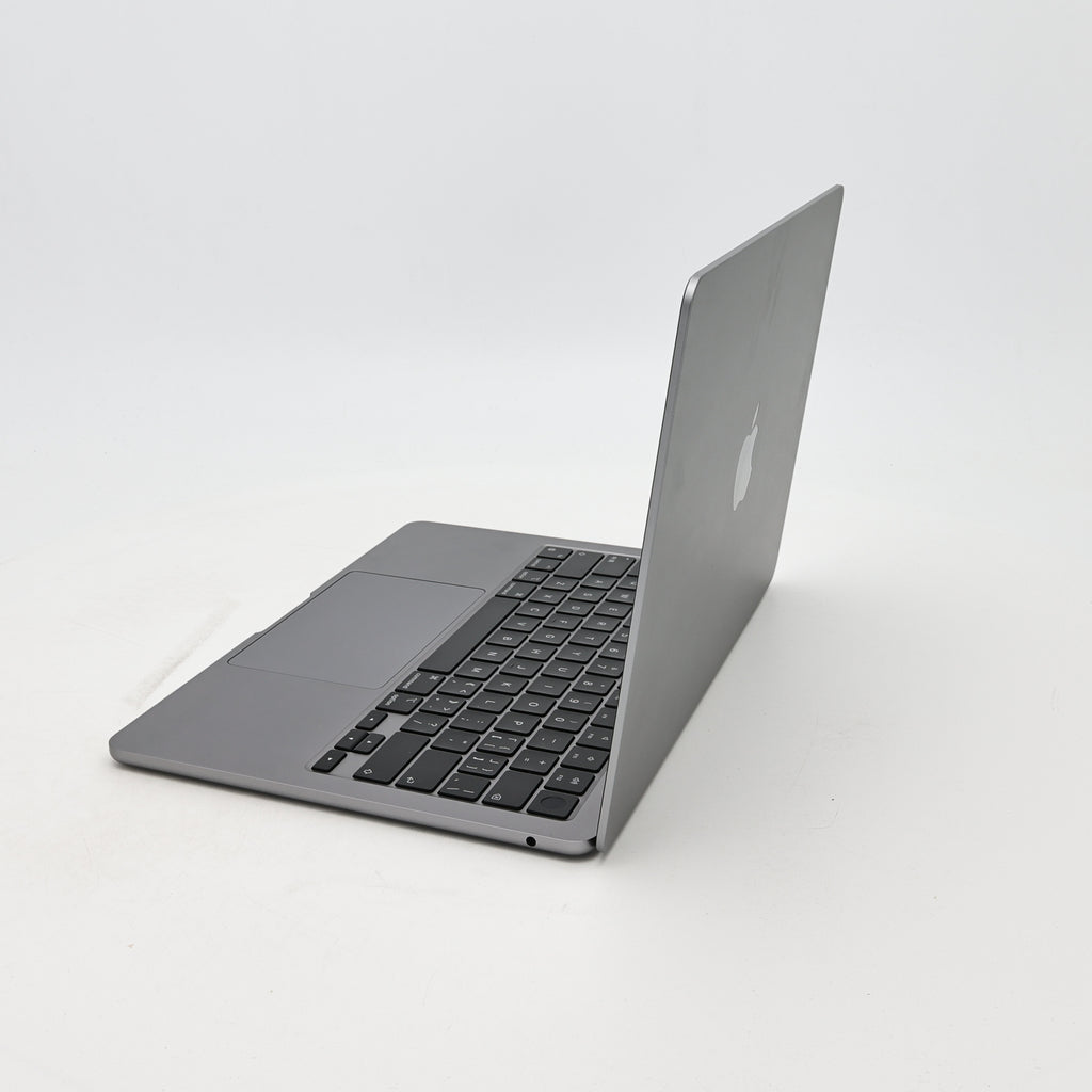 95新 Apple MacBook Air 22年 13寸 M2（8+8核） 16G RAM 256G SSD 深空灰色