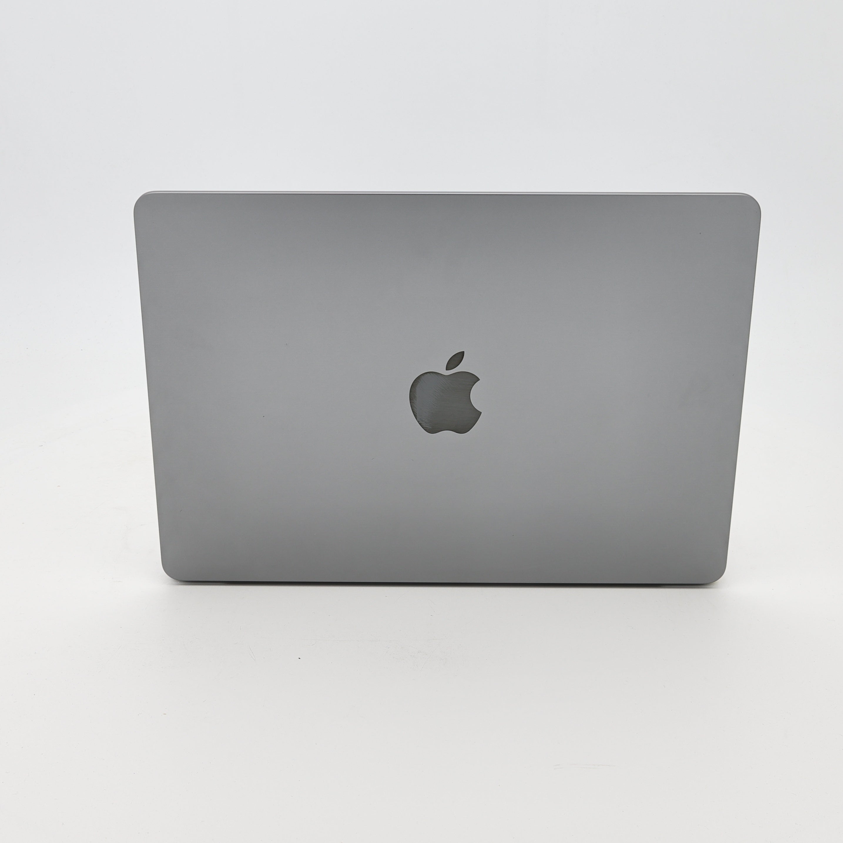 95新 Apple MacBook Air 22年 13寸 M2（8+8核） 16G RAM 256G SSD 深空灰色