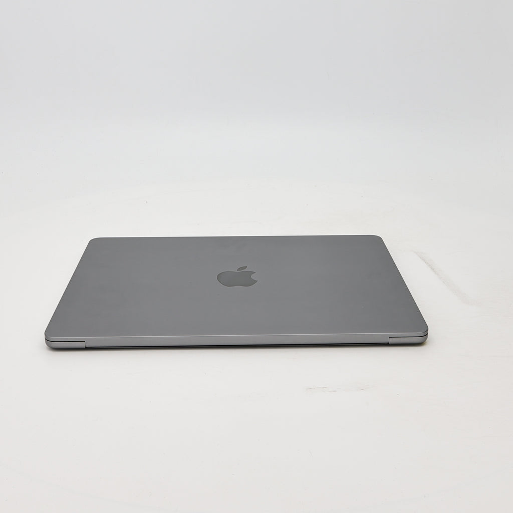 95新 Apple MacBook Air 22年 13寸 M2（8+8核） 16G RAM 256G SSD 深空灰色