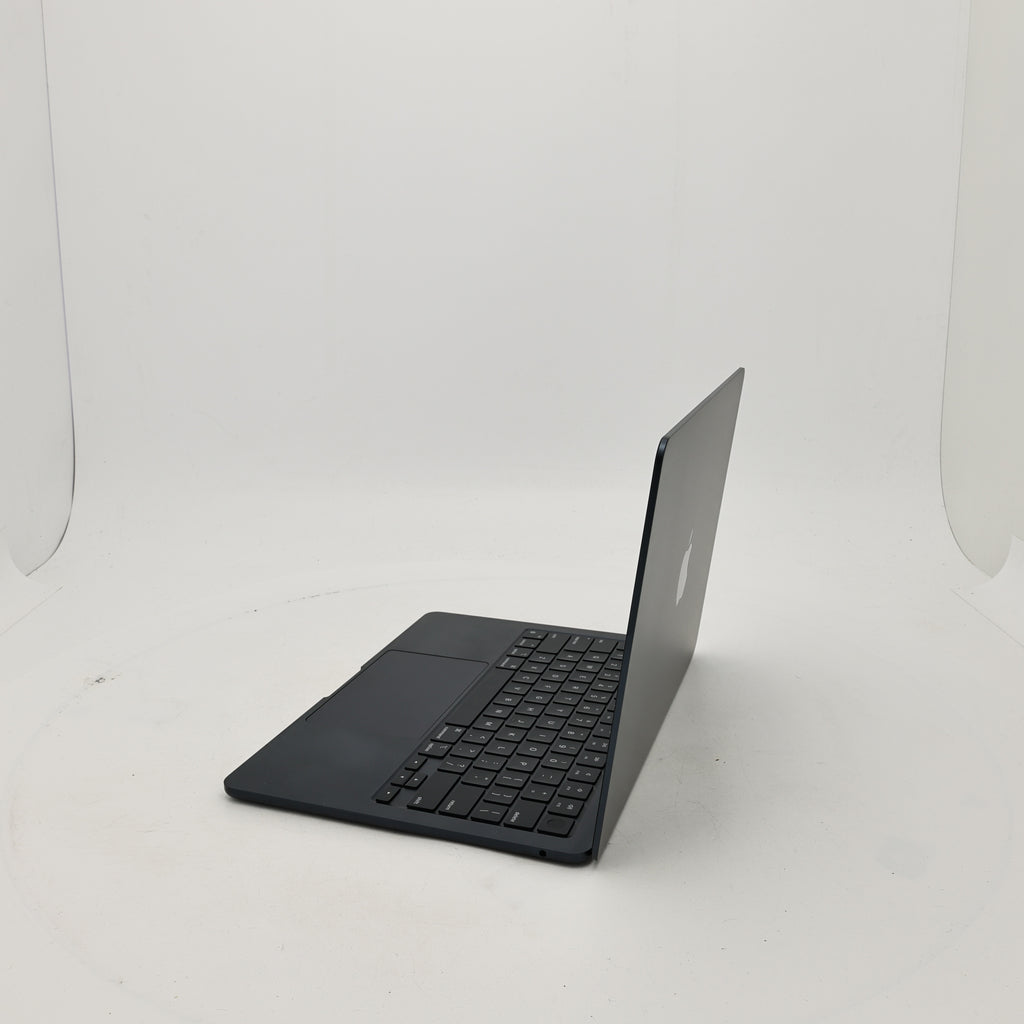 95新 Apple MacBook Air 22年 13寸 M2（8+8核） 8G RAM 256G SSD 午夜色