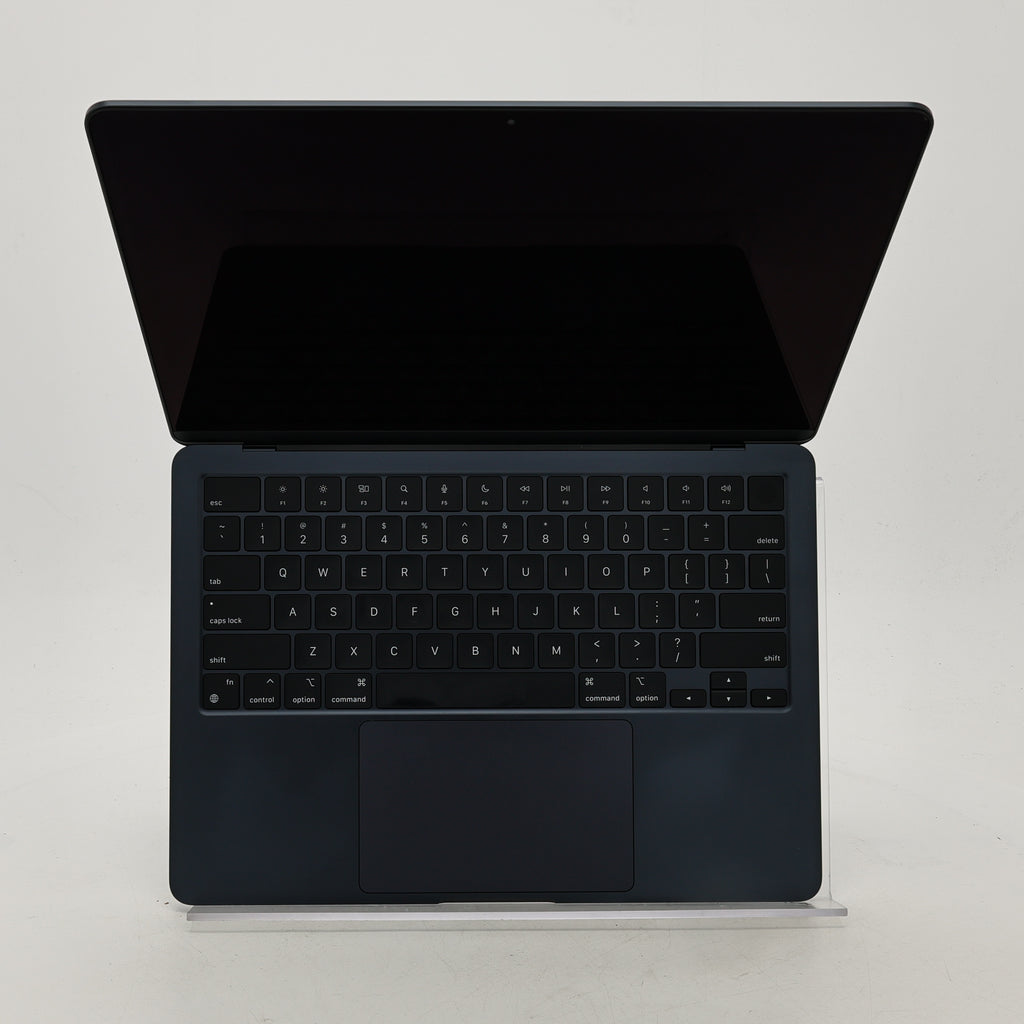 95新 Apple MacBook Air 22年 13寸 M2（8+8核） 8G RAM 256G SSD 午夜色