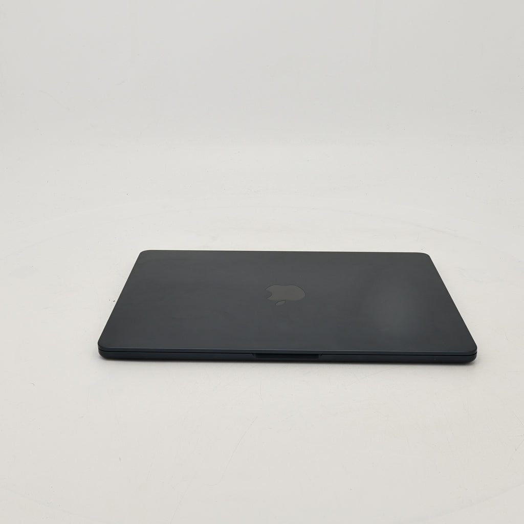 95新 Apple MacBook Air 22年 13寸 M2（8+8核） 8G RAM 256G SSD 午夜色