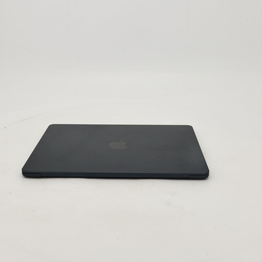 95新 Apple MacBook Air 22年 13寸 M2（8+8核） 8G RAM 256G SSD 午夜色