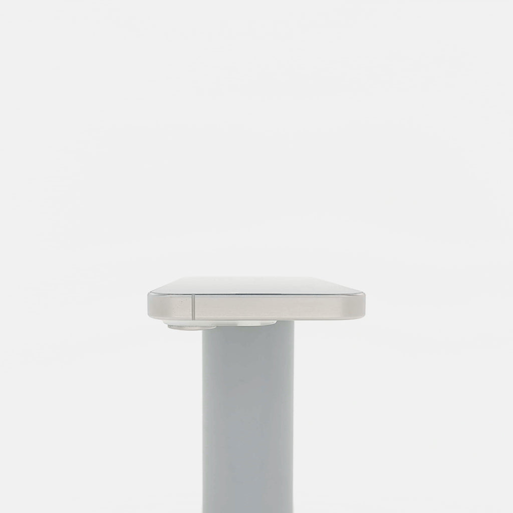 95新 Apple iPhone 15 Pro 128G 白色鈦金屬 中國大陸版
