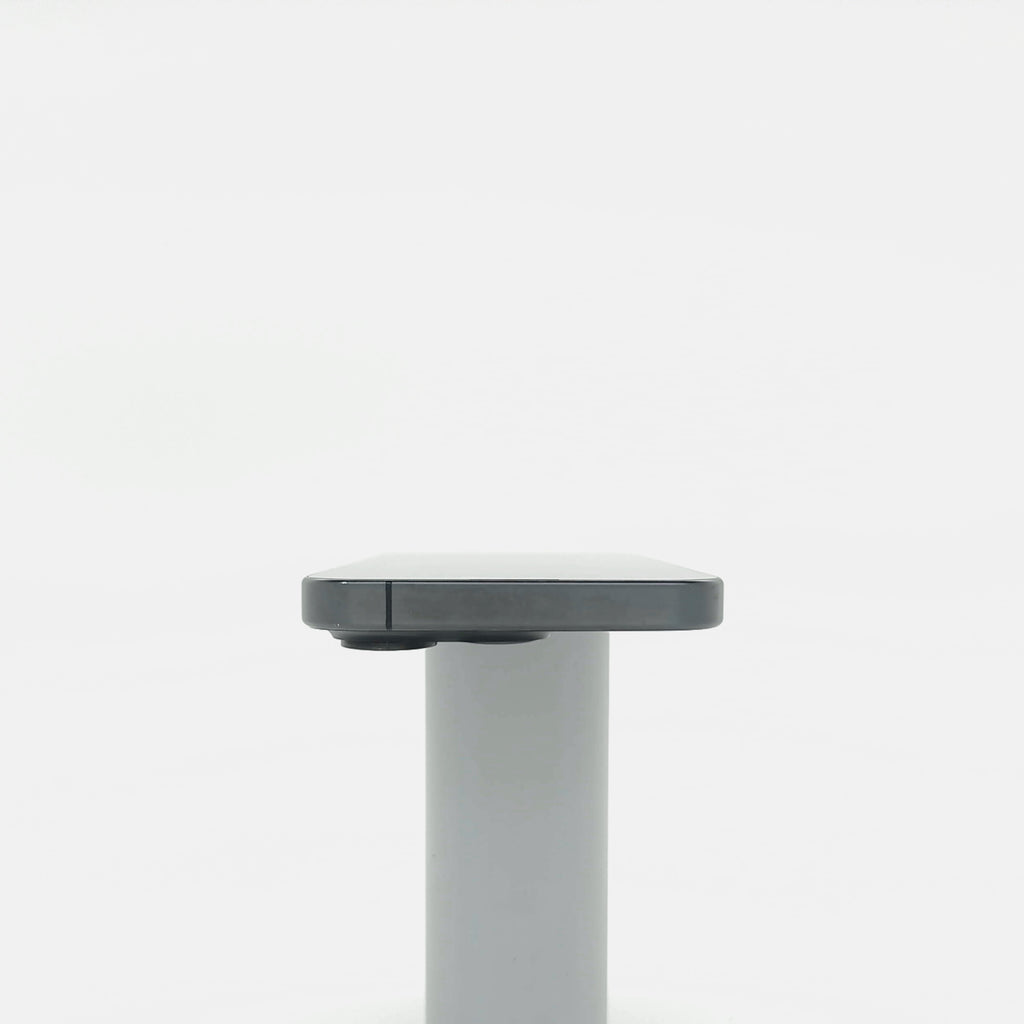 95新 Apple iPhone 15 Pro 128G 黑色鈦金屬 中國大陸版