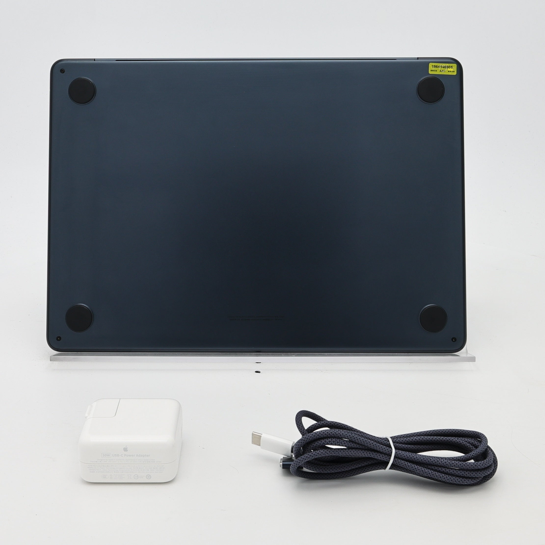 99新 Apple MacBook Air 22年 13寸 M2（8+8核） 8G RAM 256G SSD 午夜色