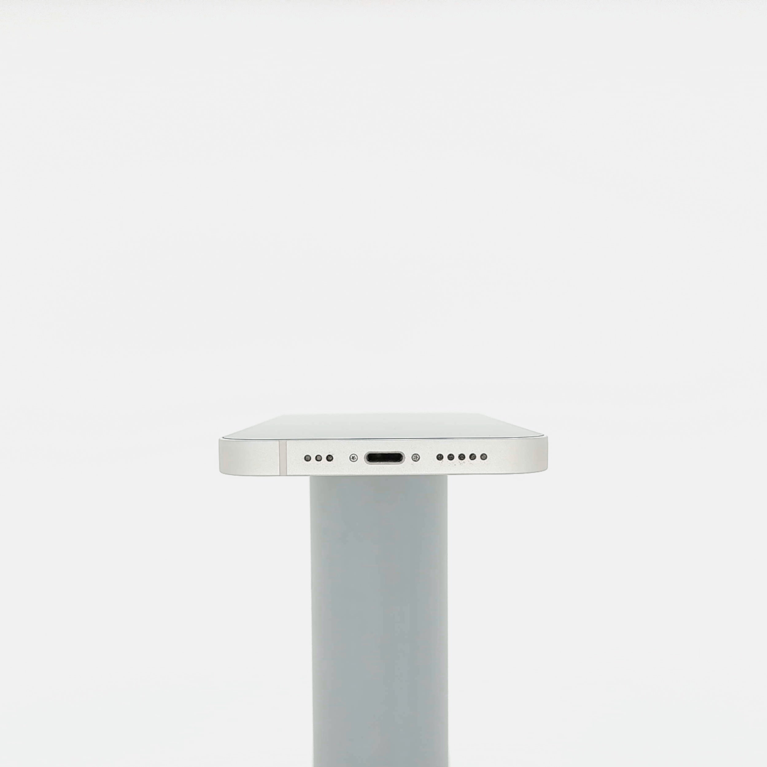 95新 Apple iPhone 13 128G 星光色 中國大陸版