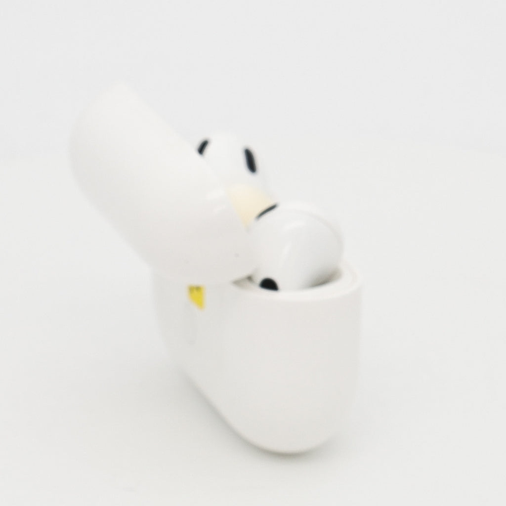 99新 Apple AirPods Pro 2 白色