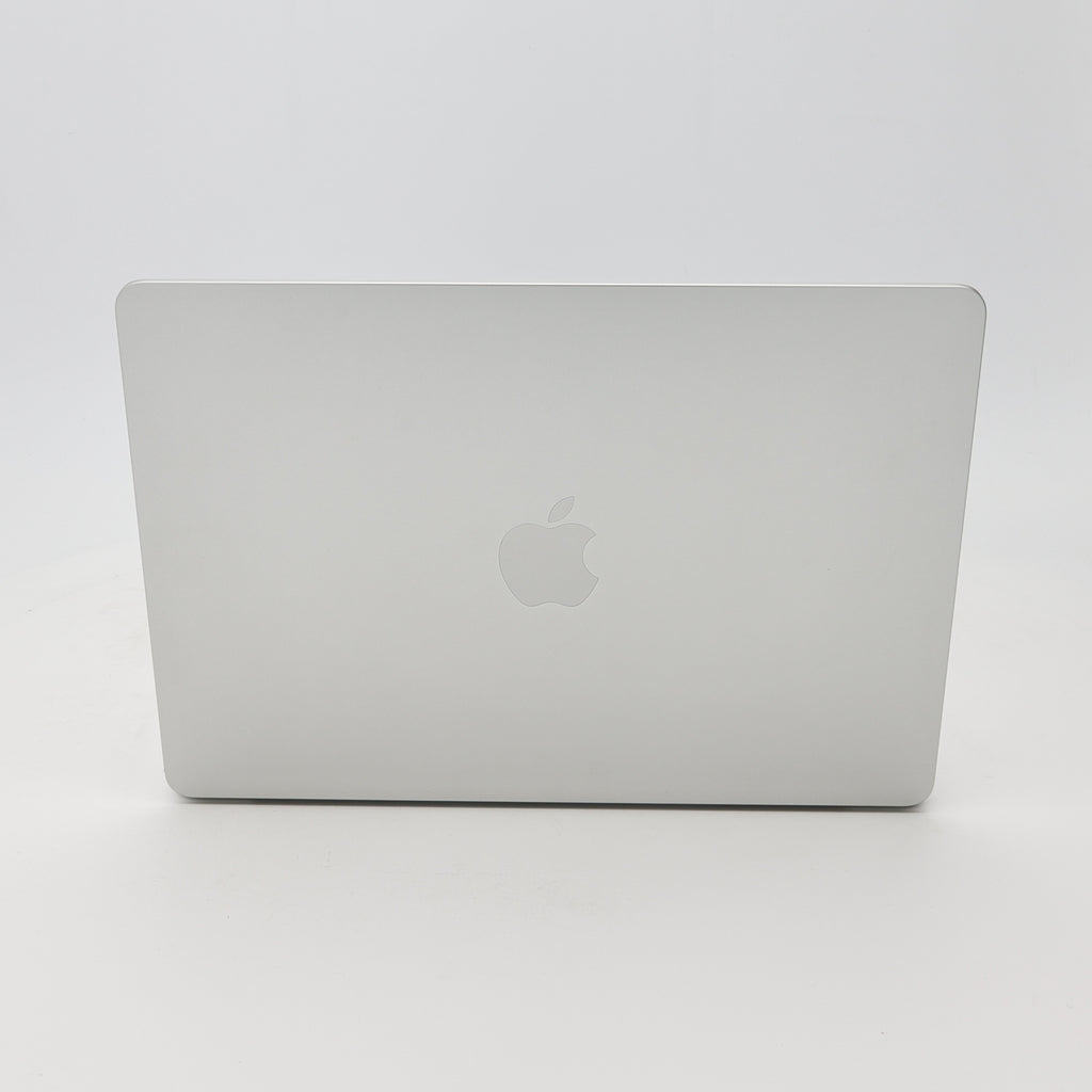 95新 Apple MacBook Air 22年 13寸 M2（8+10核） 8G RAM 512G SSD 銀色