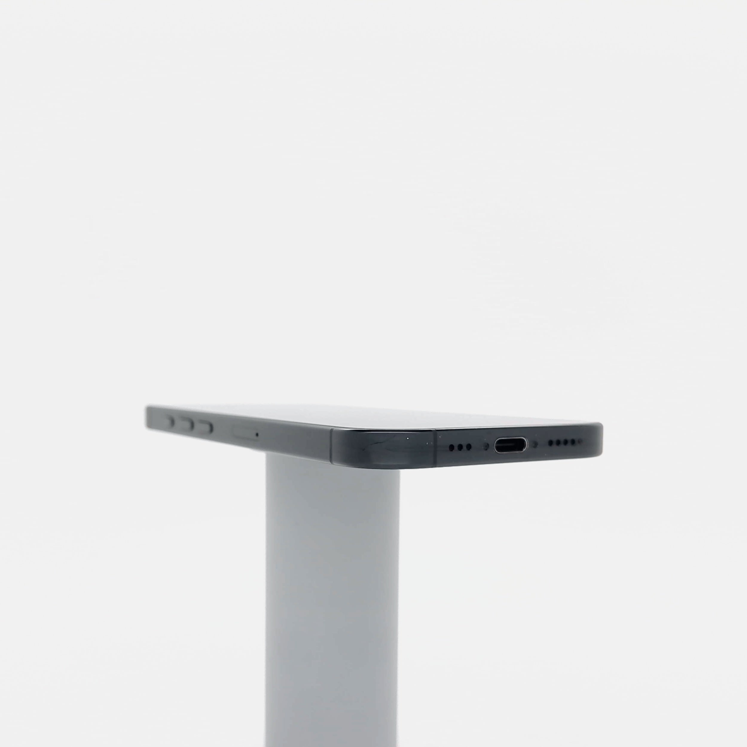 95新 Apple iPhone 16 Pro 128G 黑色鈦金屬 中國大陸版