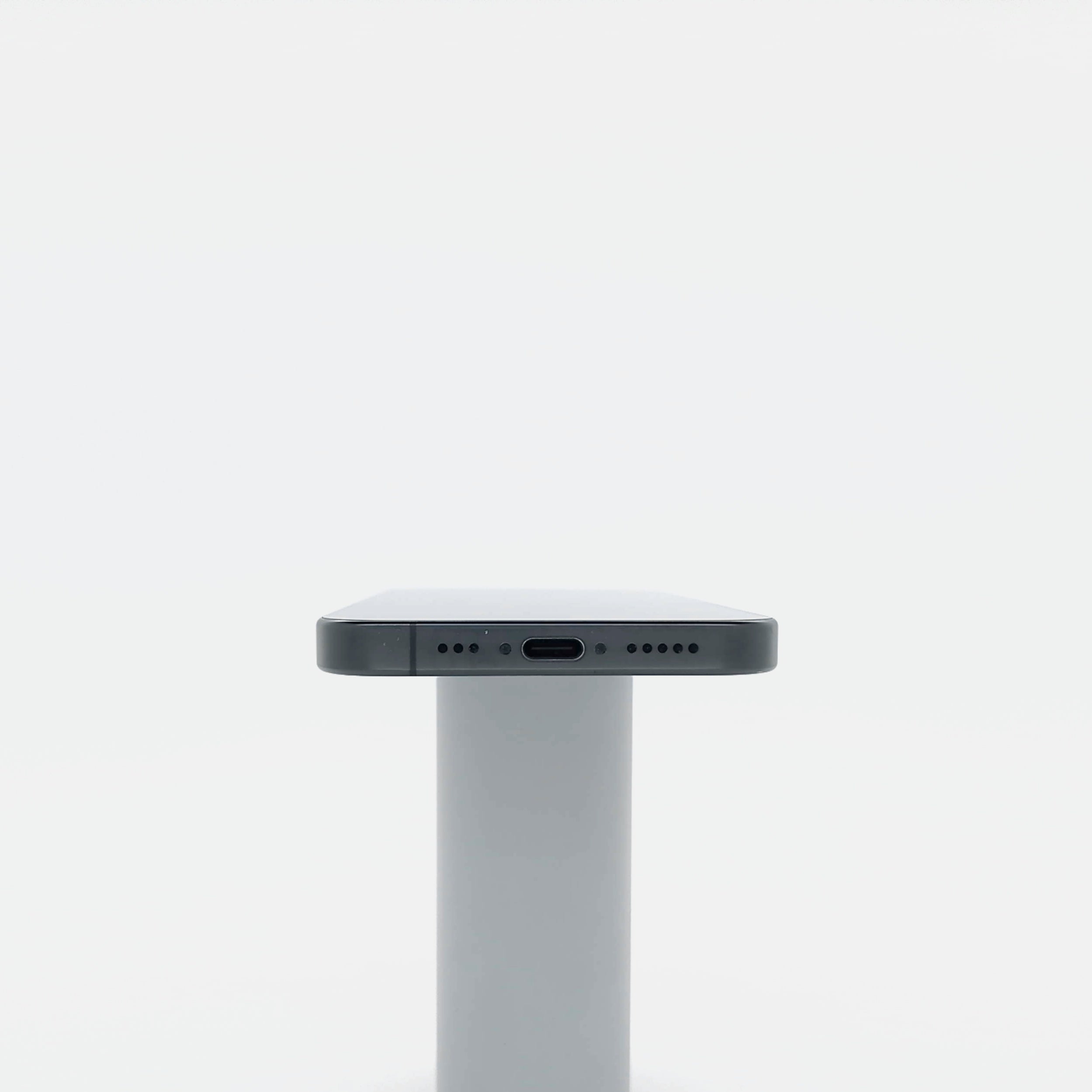 95新 Apple iPhone 16 Pro 128G 黑色鈦金屬 中國大陸版