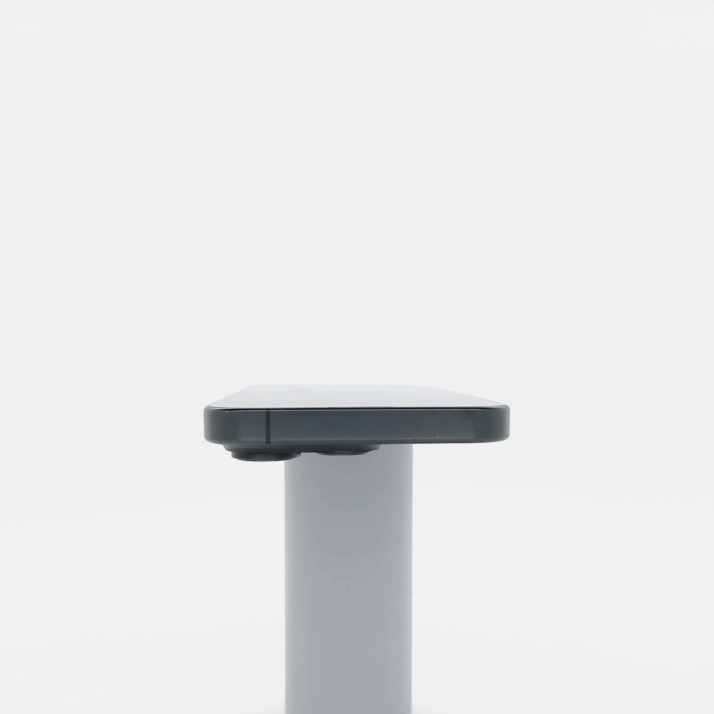 95新 Apple iPhone 16 Pro 128G 黑色鈦金屬 中國大陸版