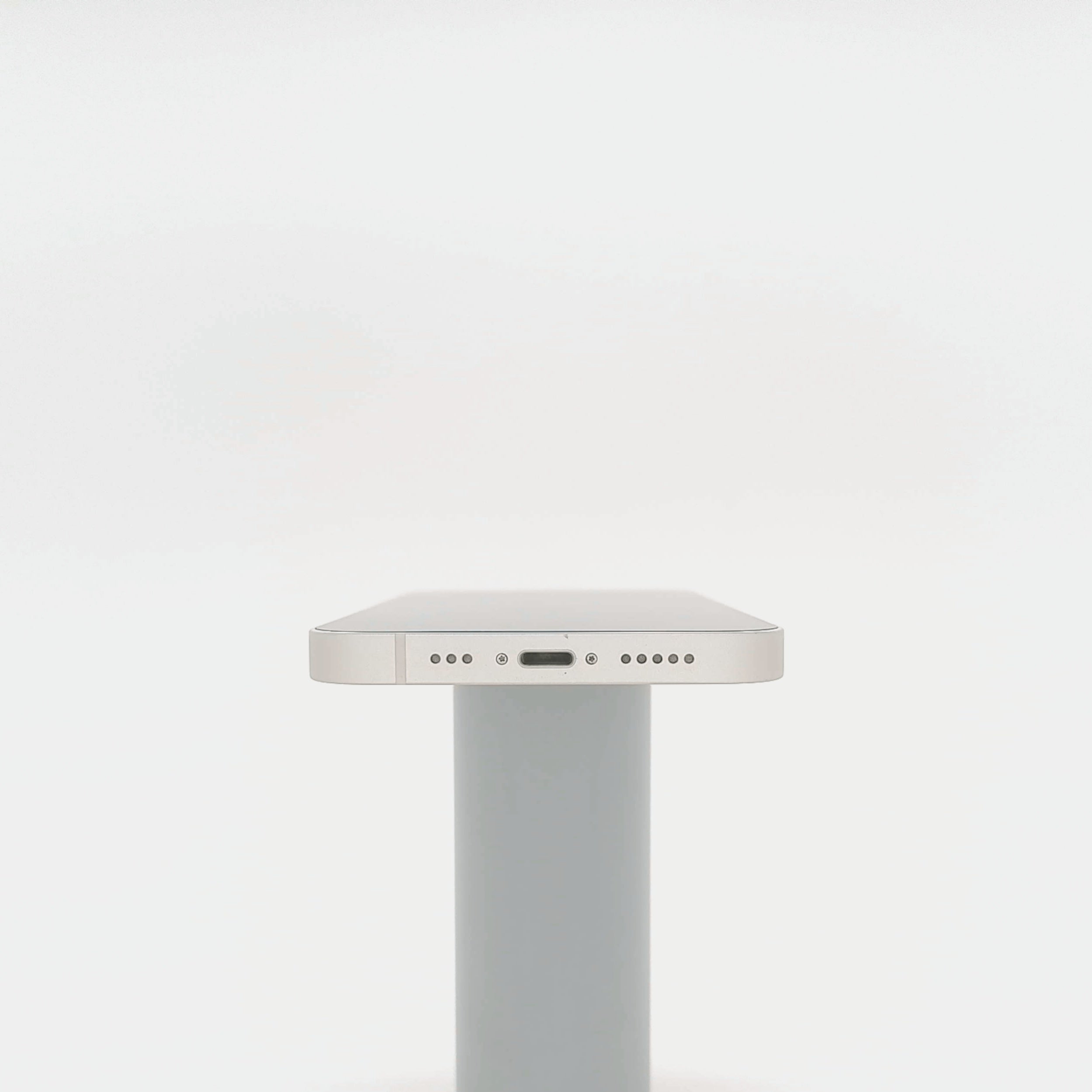 95新 Apple iPhone 13 128G 星光色 中國大陸版