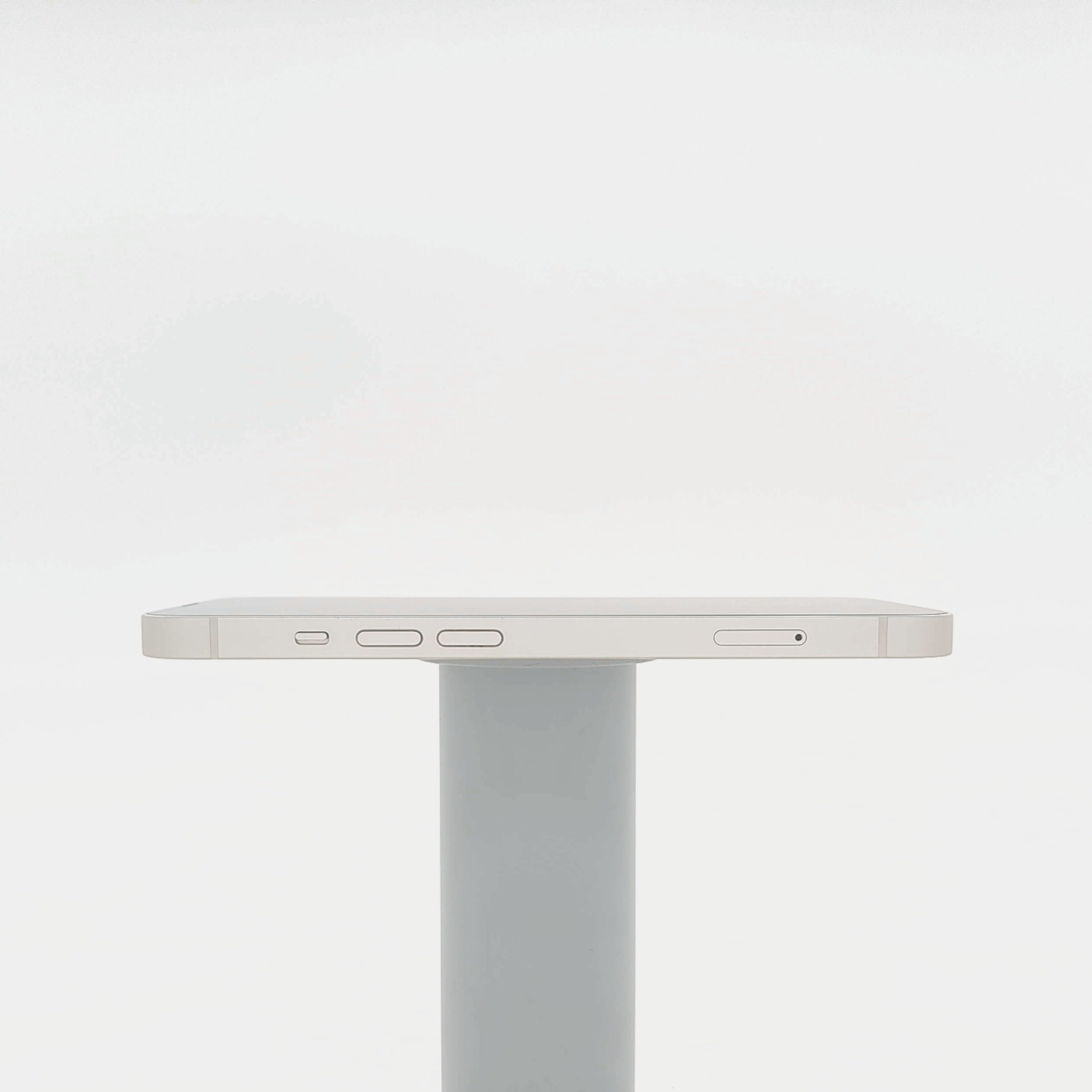 95新 Apple iPhone 13 128G 星光色 中國大陸版