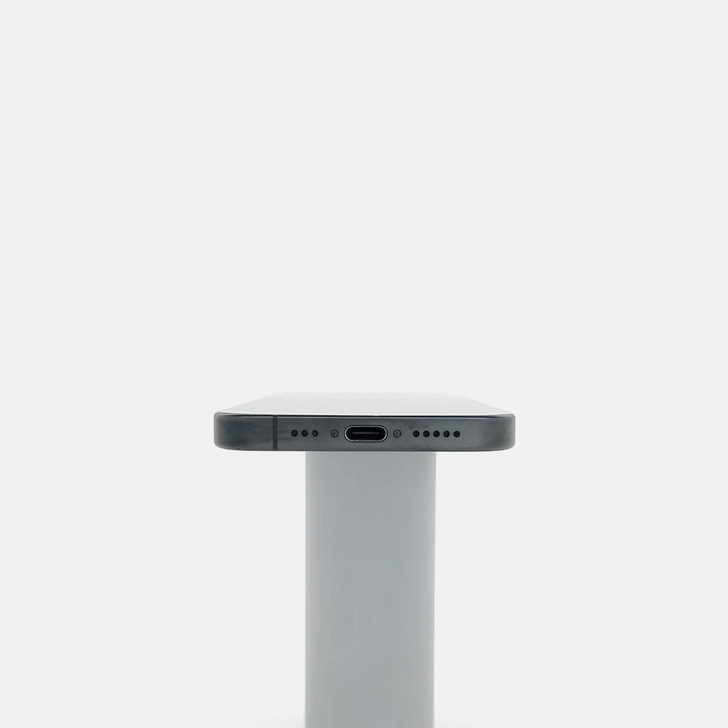 95新 Apple iPhone 15 Pro 128G 黑色鈦金屬 中國大陸版