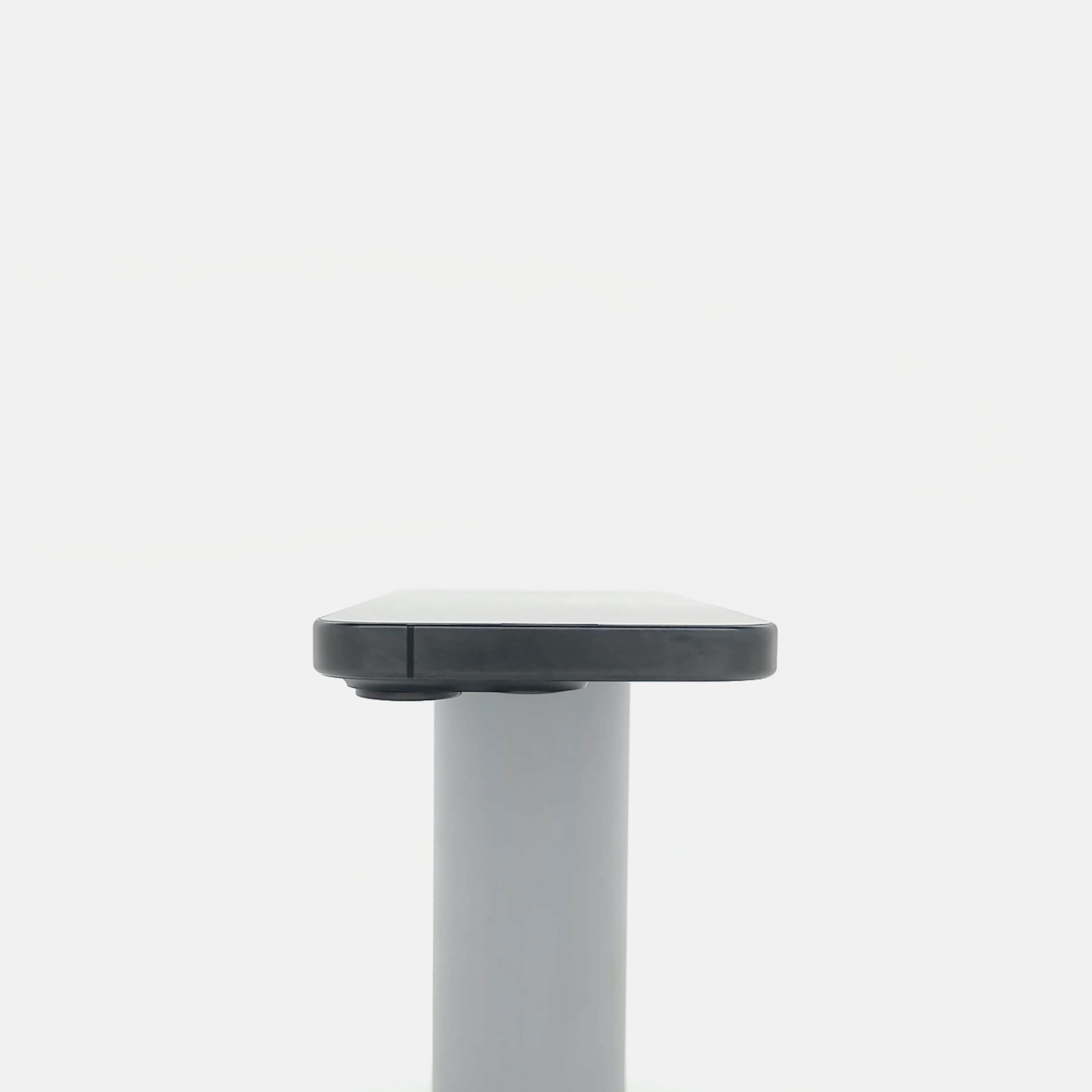 95新 Apple iPhone 15 Pro 128G 黑色鈦金屬 中國大陸版