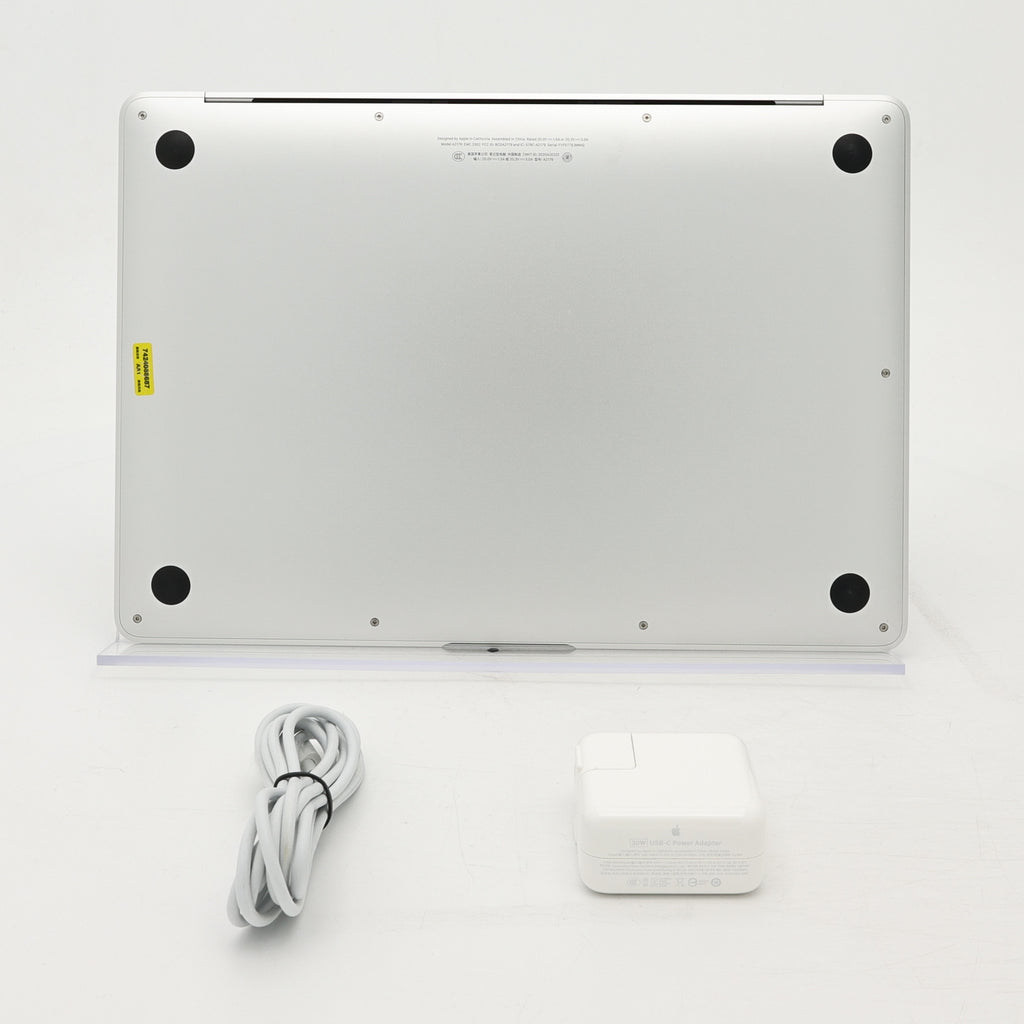 99新 Apple MacBook Air 20年 13寸 i3 1.1G 8G RAM 256G SSD 銀色