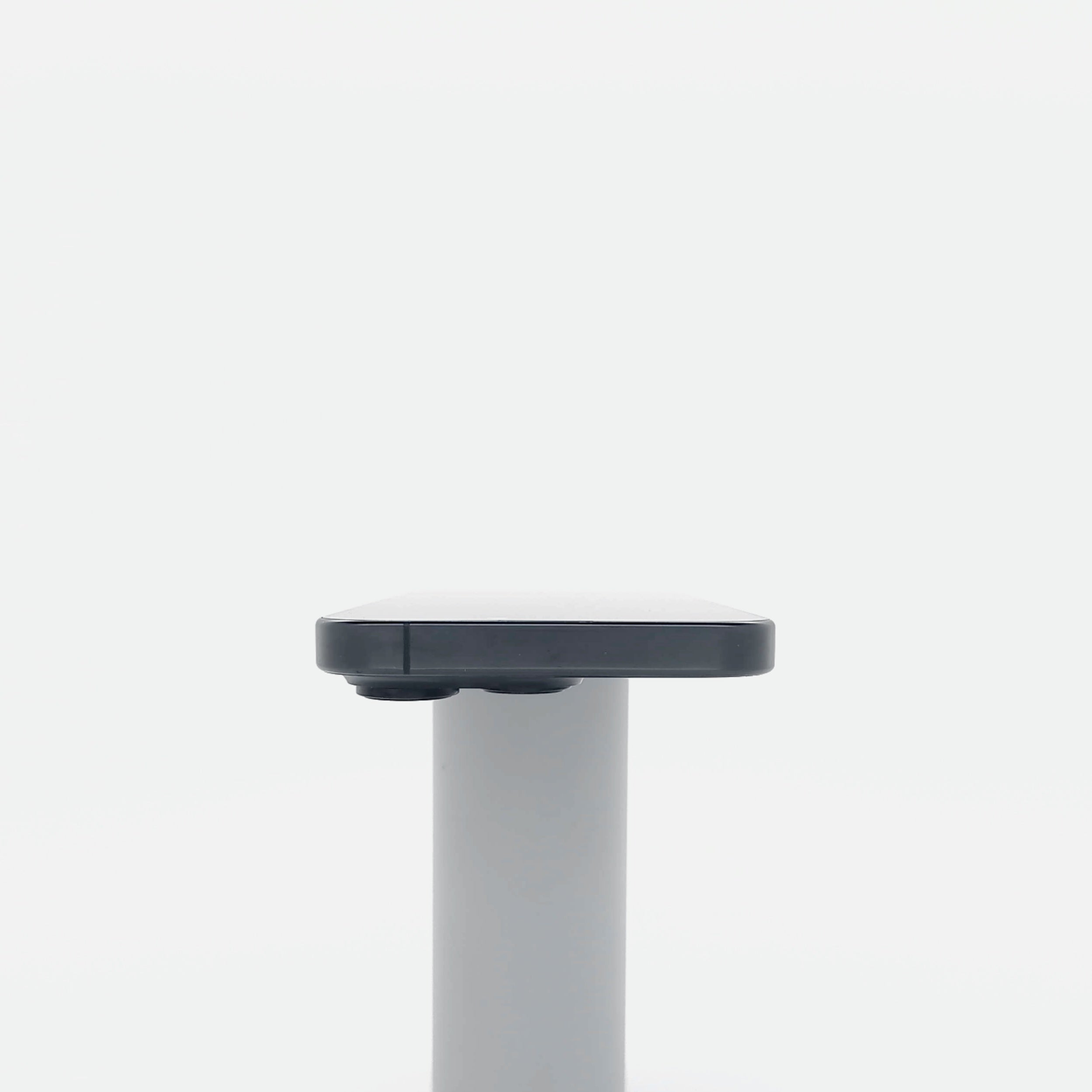 95新 Apple iPhone 16 Pro 128G 黑色鈦金屬 中國大陸版