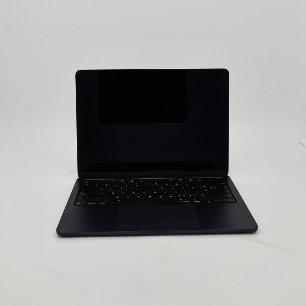 95新 Apple MacBook Air 22年 13寸 M2（8+8核） 8G RAM 256G SSD 午夜色